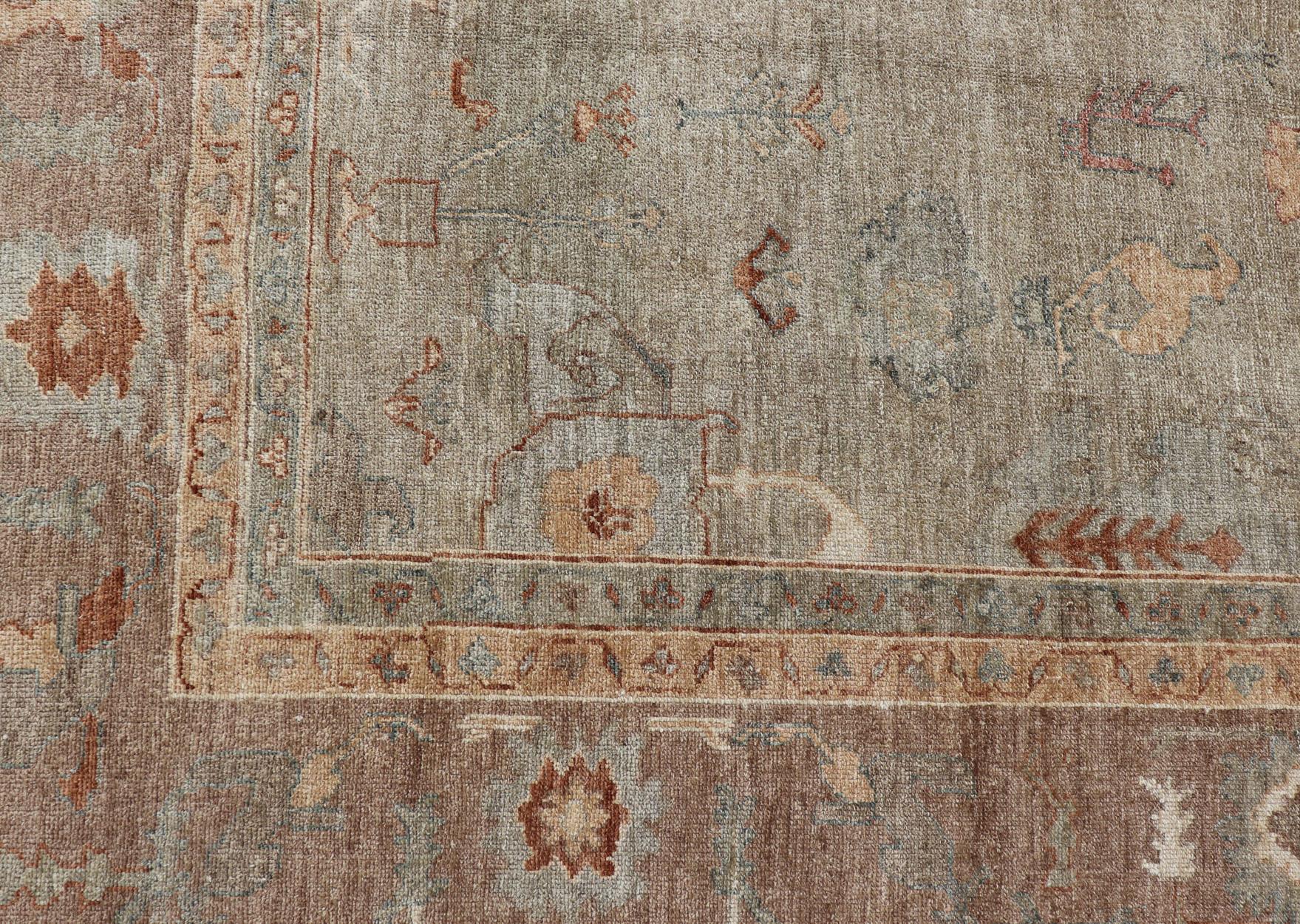 Großer türkischer Angora-Oushak-Teppich in Washed Sage mit Rost und Elfenbein 11'10 x 17'4 im Angebot 1