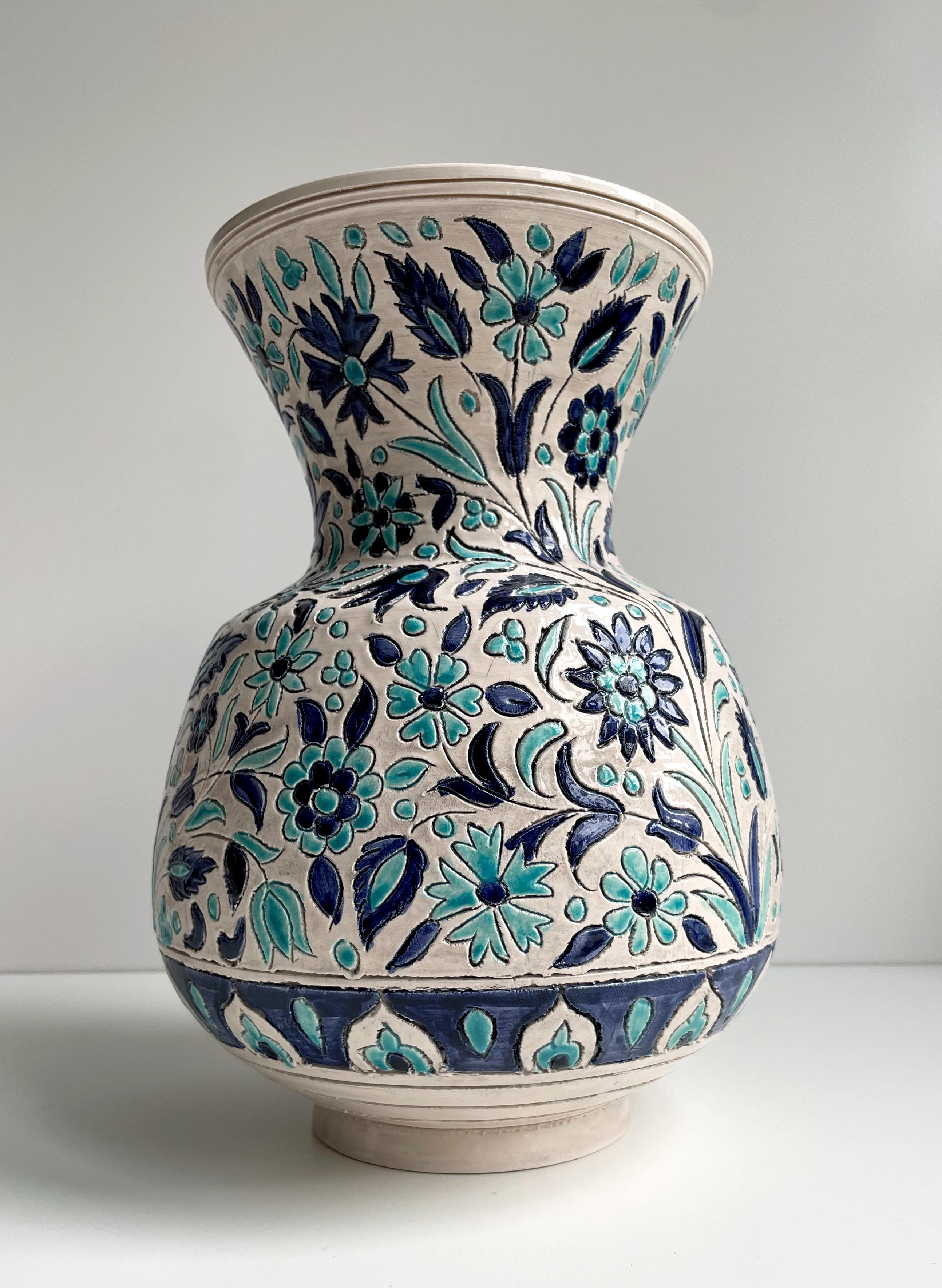 Organic Modern Large Vintage Turkish Floral Blue White Ceramic Vase For Sale