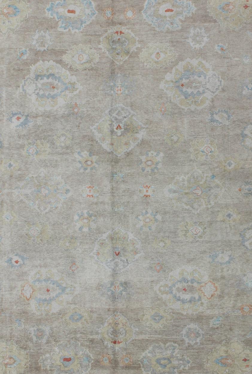 Large Turkish Oushak Rug with Neutral Color Palette and All-Over Flower Design In New Condition For Sale In Atlanta, GA