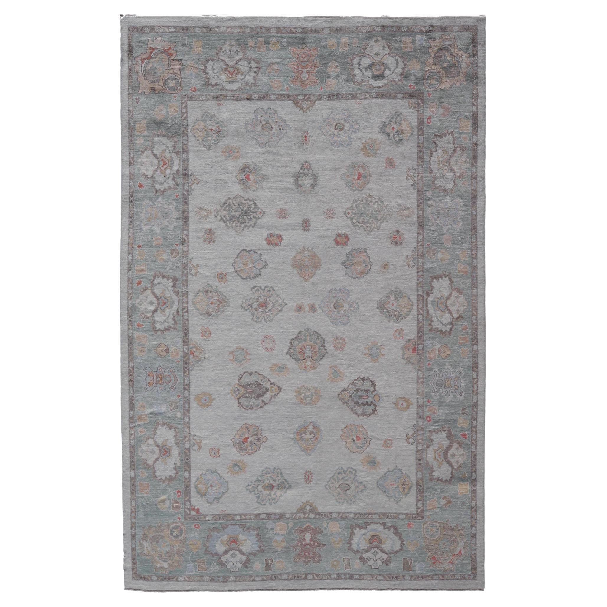 Grande tappeto turco Oushak con tavolozza neutra e design floreale 13'5" X21'5"
