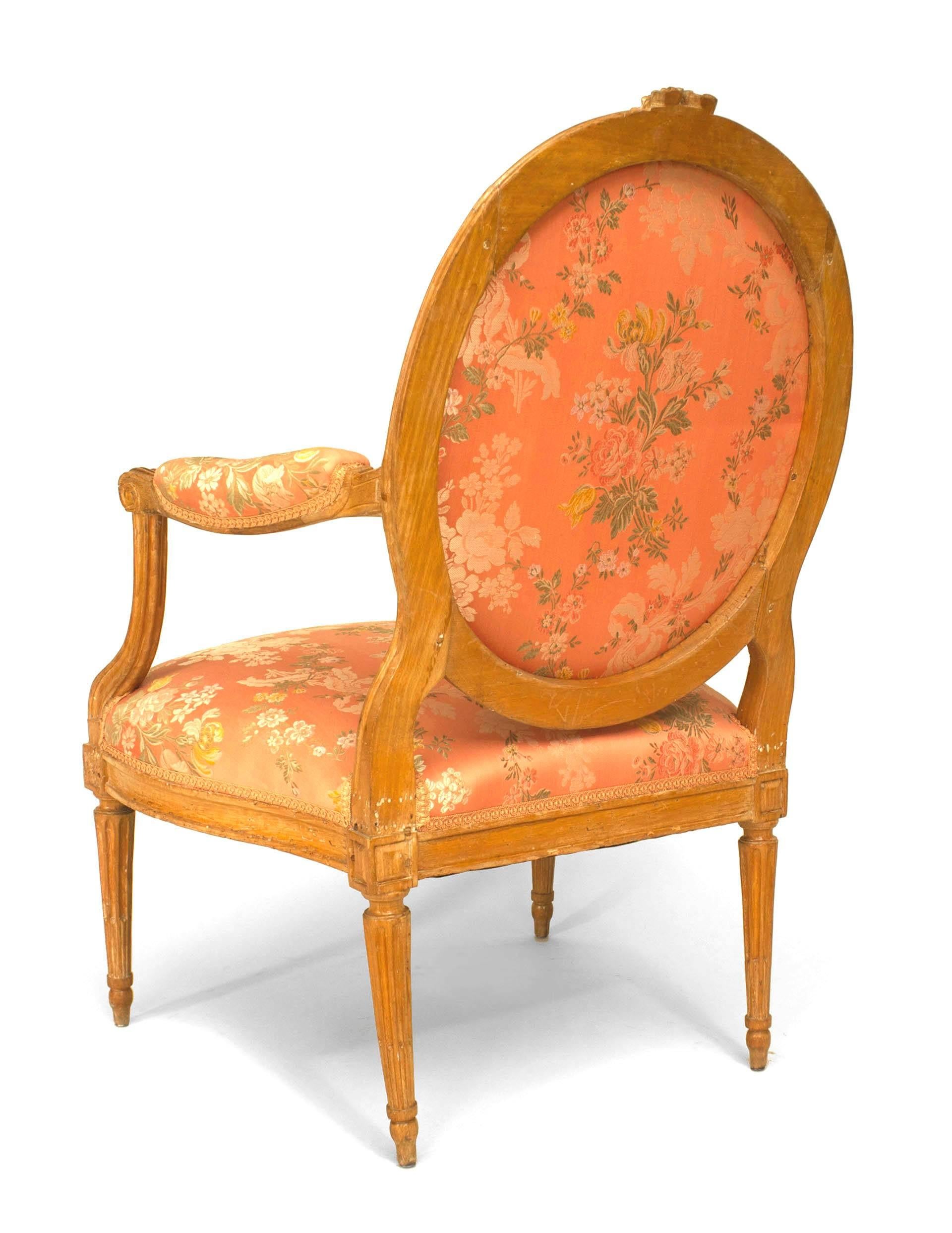 19th Century French Louis XVI Pink Floral Arm Chair For Sale