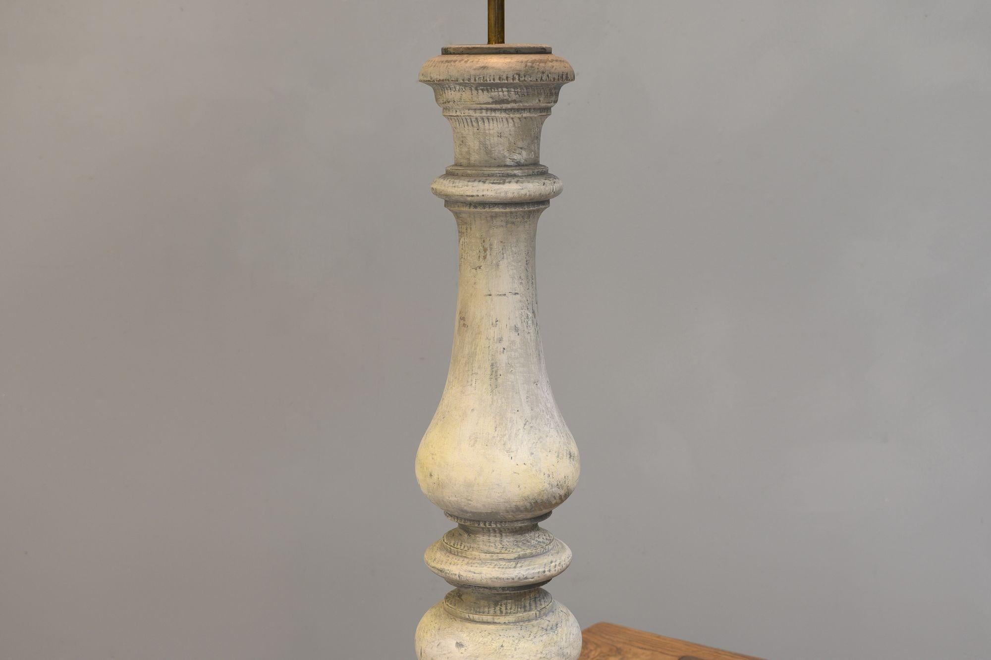 British Large Turned Column Lamp For Sale