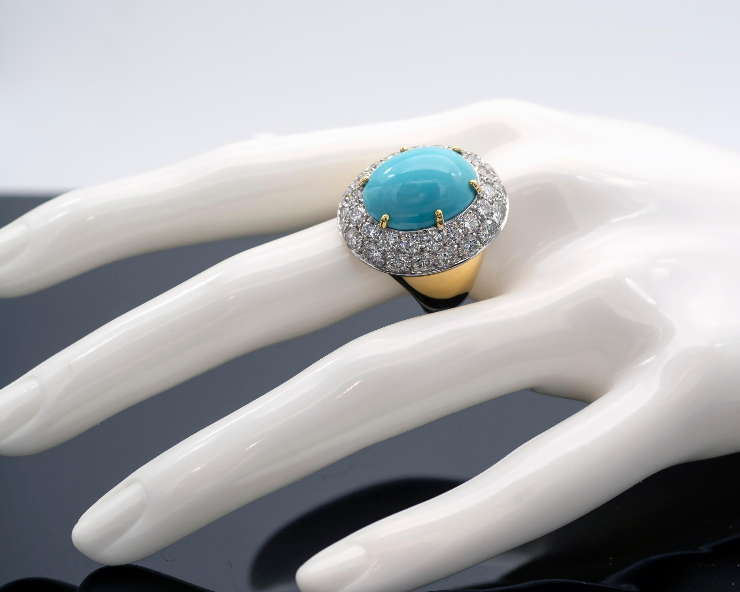 Important Turquoise Diamond 18Kt-Gold Cocktail Ring For Sale 3