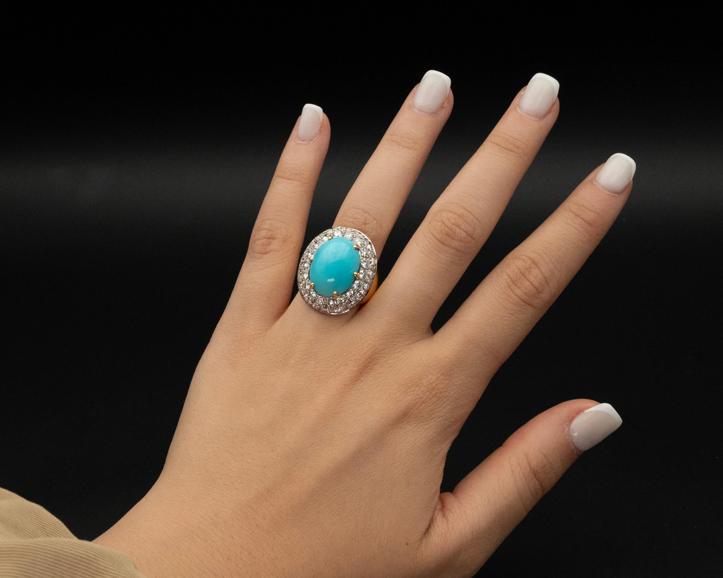 Cabochon Important Turquoise Diamond 18Kt-Gold Cocktail Ring For Sale