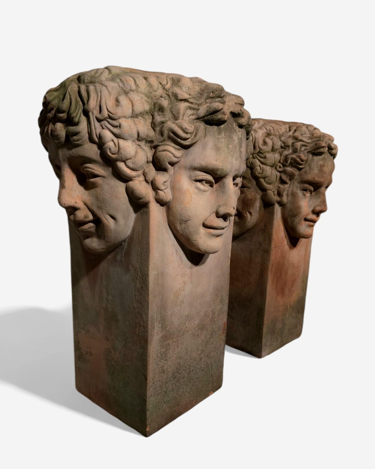 PLANTADORES DE TERRACOTTA TUSCANA GRANDE en venta 3