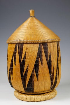Large Tutsi Prestige Basket
