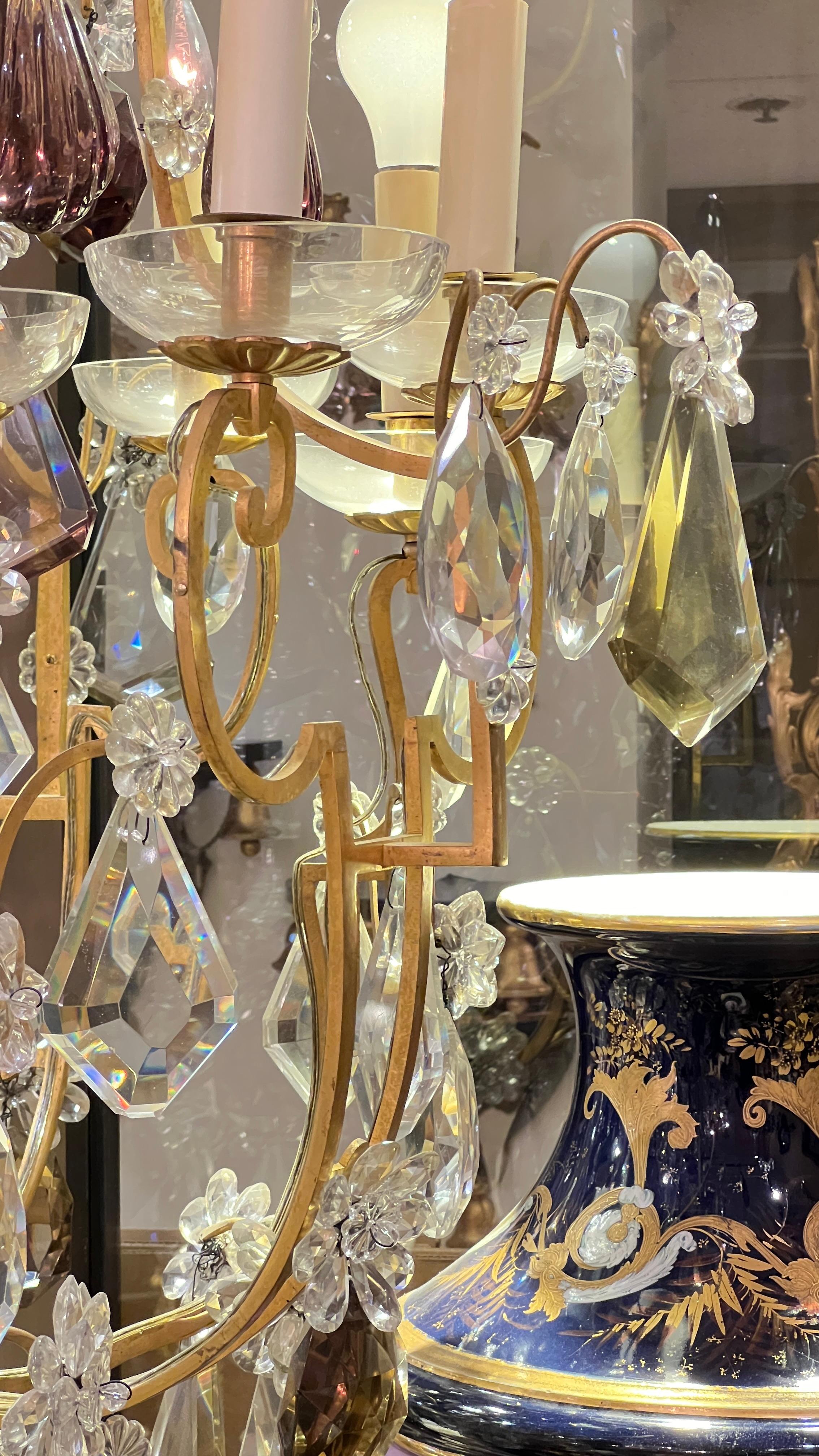 Large Twelve Light Crystal and Bronze Chandelier Attributed to Bagues For Sale 4