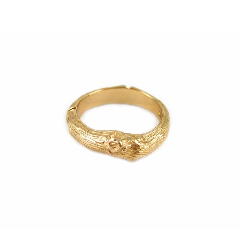 Women's or Men's Large Twig Ring in 18k Gold For Sale
