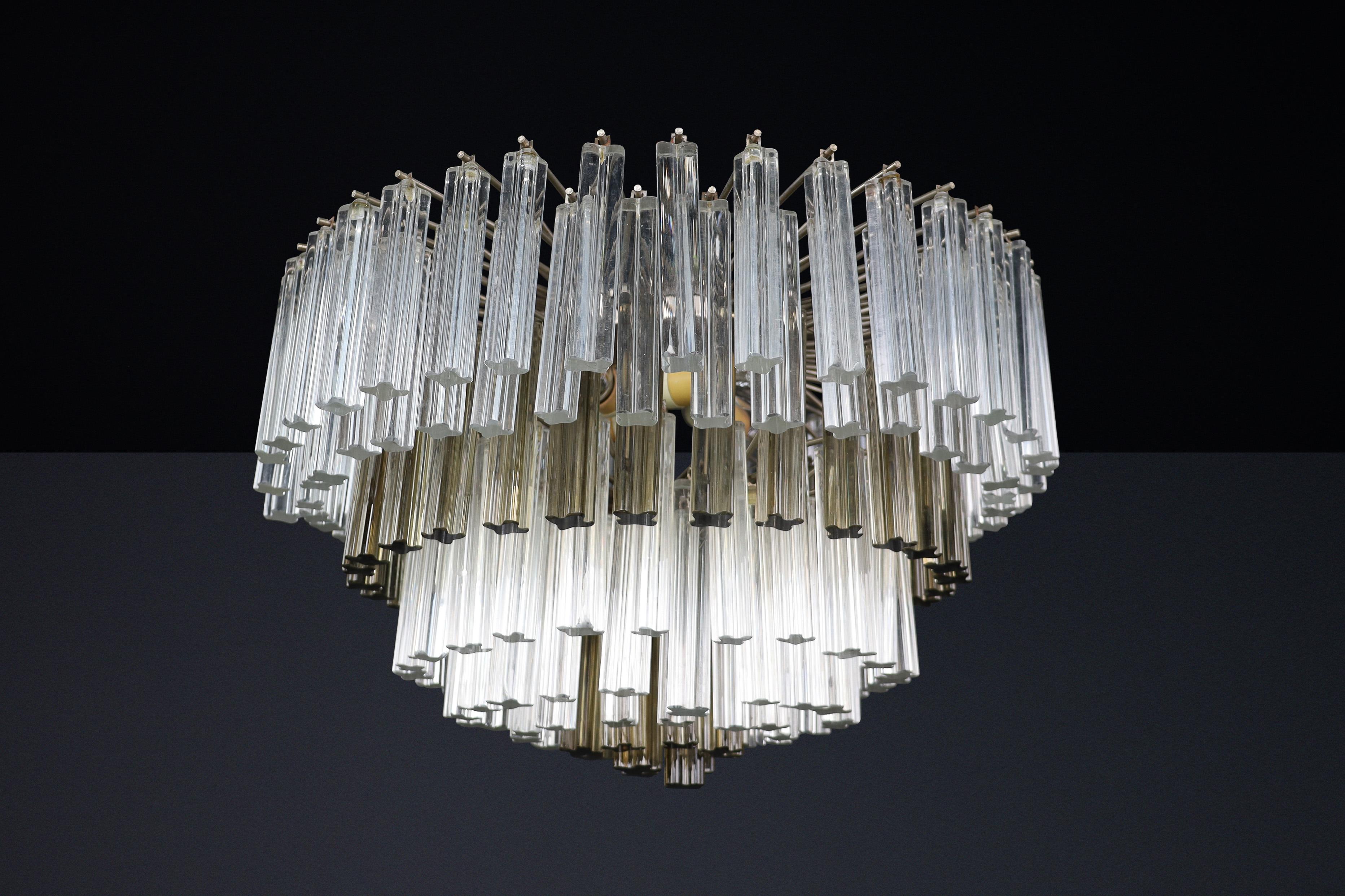 Grand lustre Venini en cristal bicolore à six niveaux, Italie, années 1960 en vente 4