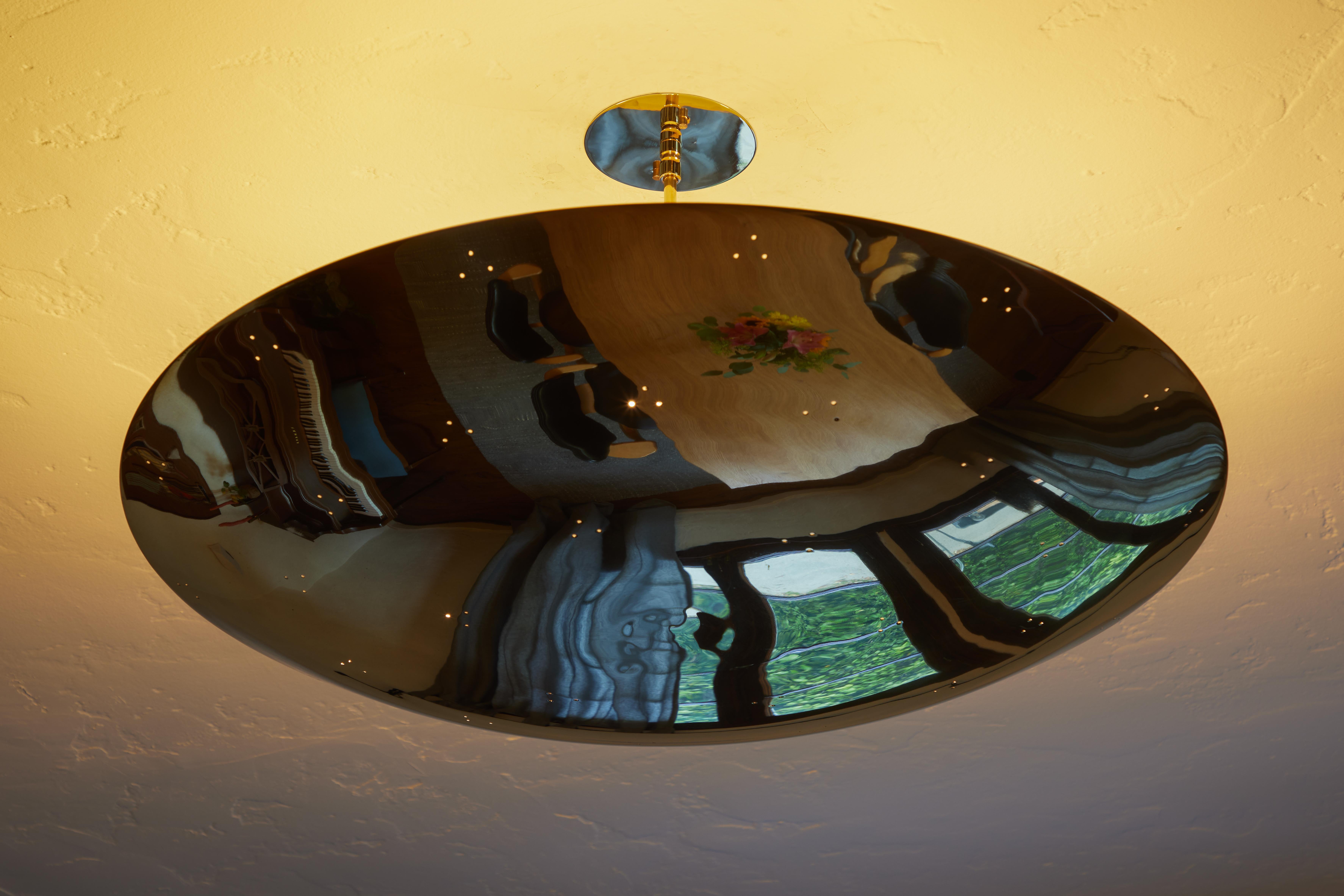 Großer Raul Reyes 'Rey 30' Perforierter Dome-Kronleuchter aus poliertem Messing im Angebot 8
