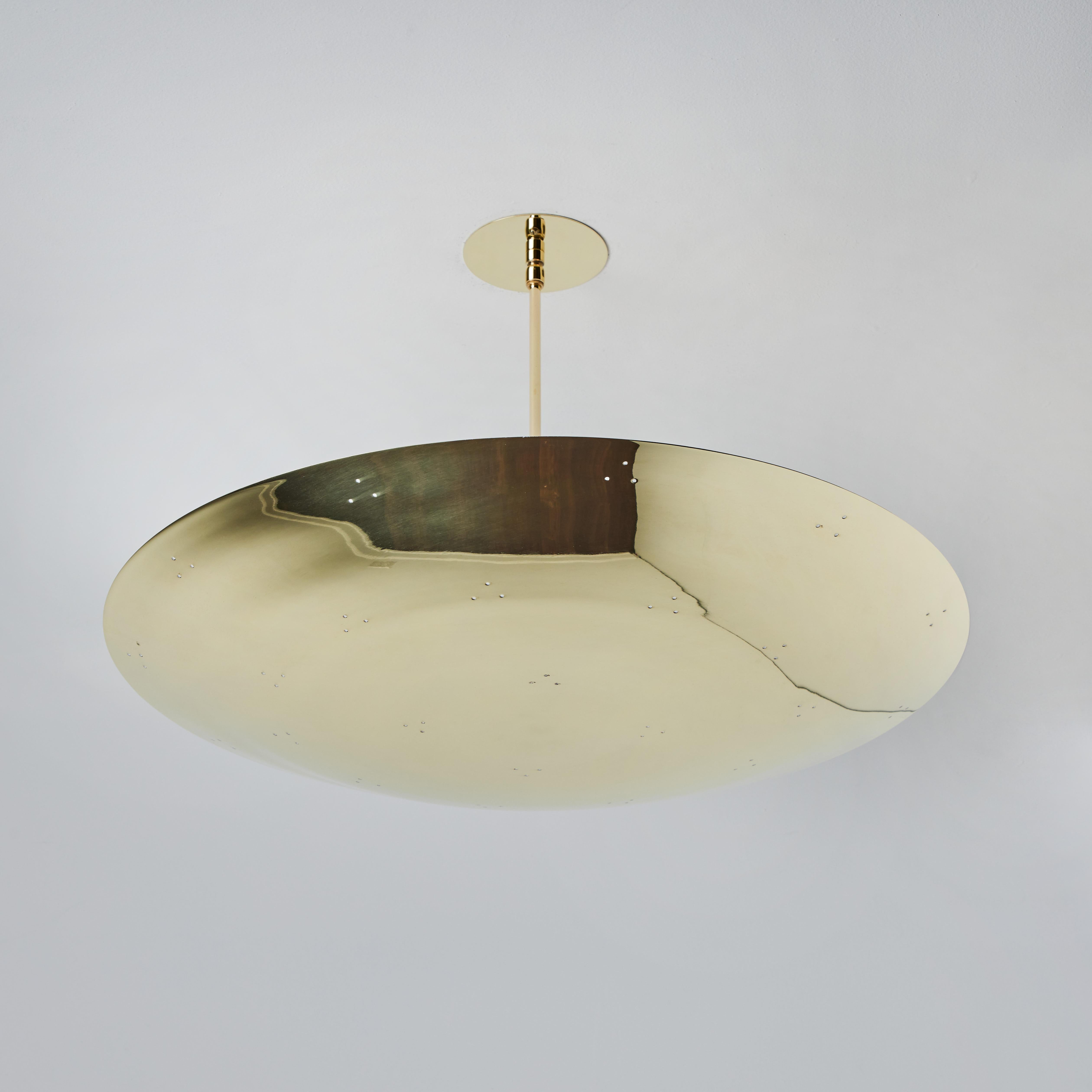 Großer Raul Reyes 'Rey 26' Dome-Kronleuchter aus poliertem Messing mit Perforation im Angebot 3