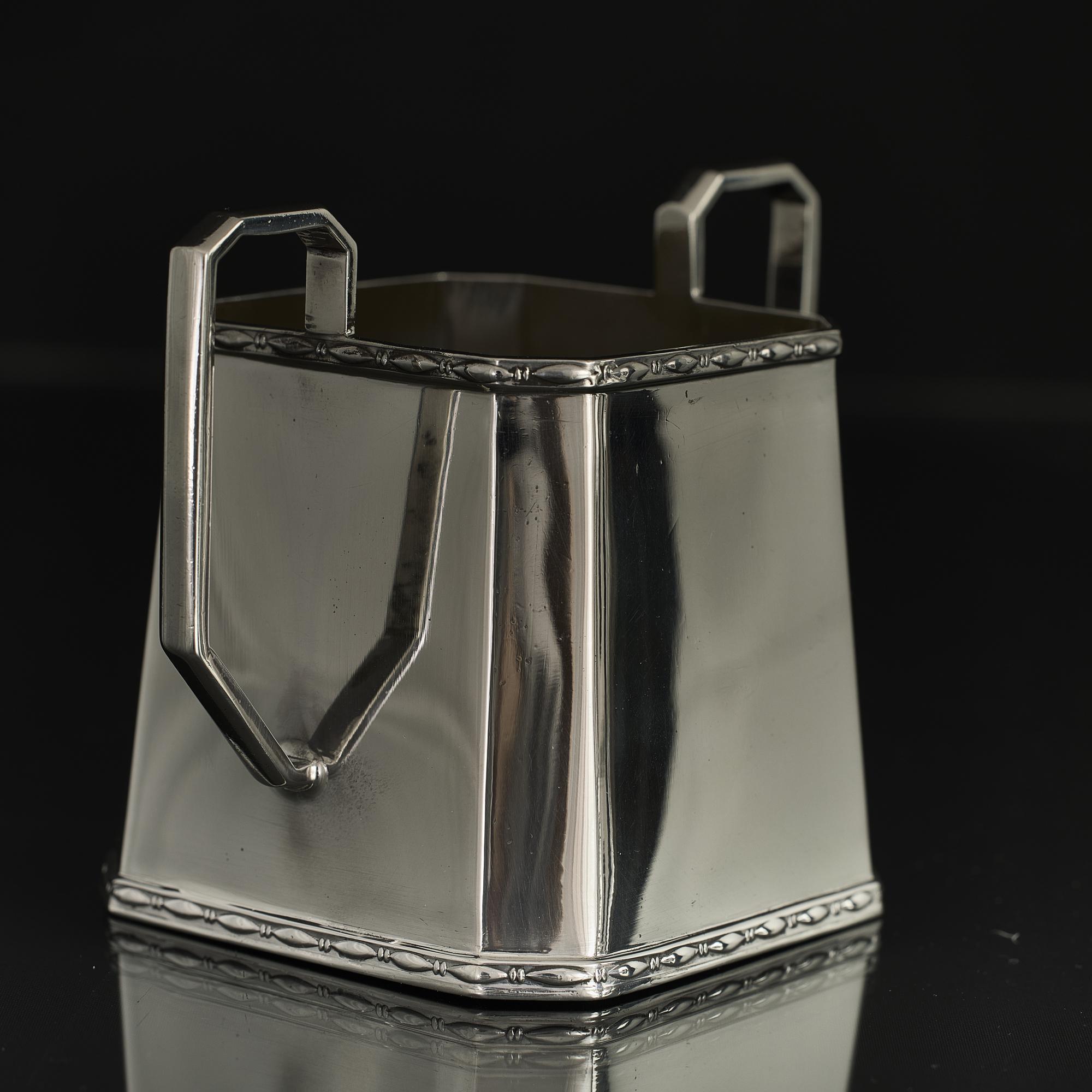 Servizio da tè in argento Art Deco a 3 pezzi trapezoidali in vendita 4
