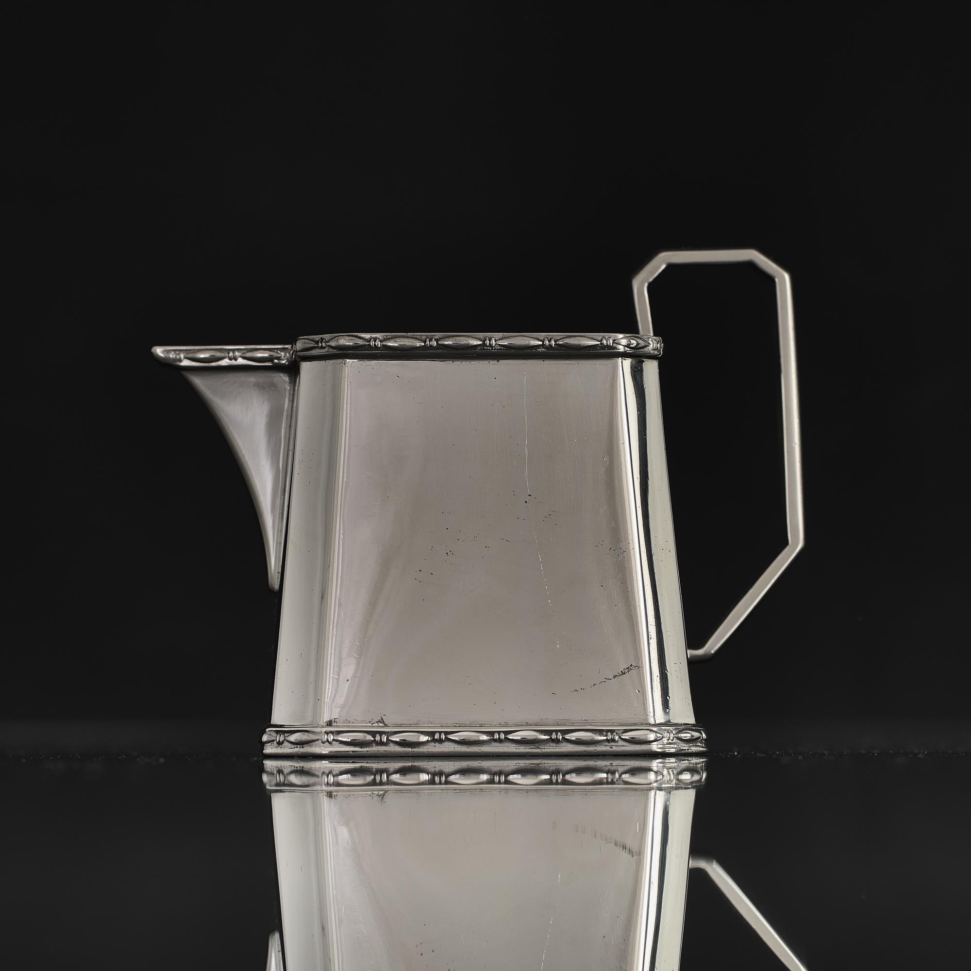3-piece trapezoid Art Deco silver tea set For Sale 7