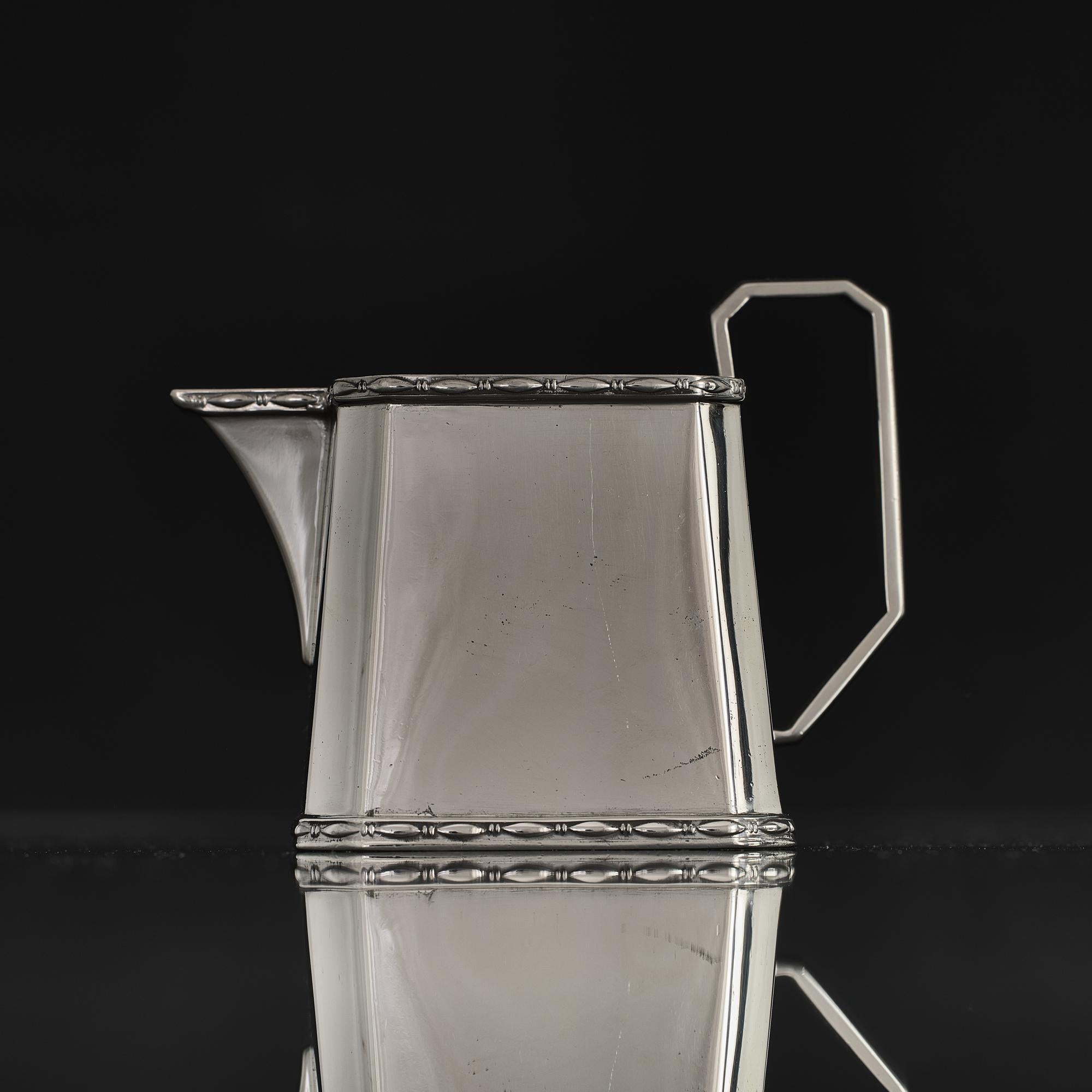 Servizio da tè in argento Art Deco a 3 pezzi trapezoidali in vendita 6
