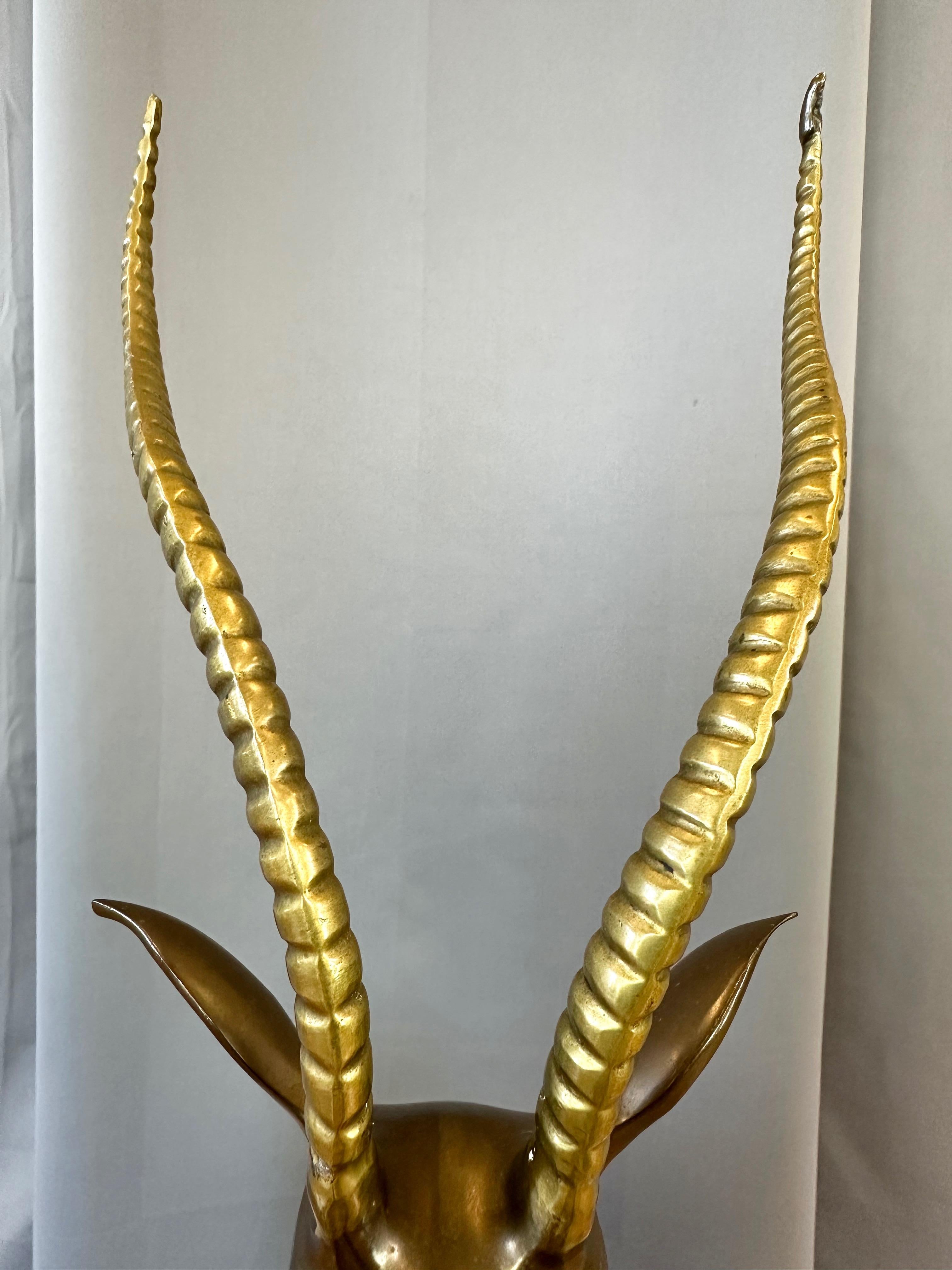 Large Two-Tone Brass Impala Bust Sculpture on Black Marble Base, 1970s For Sale 4