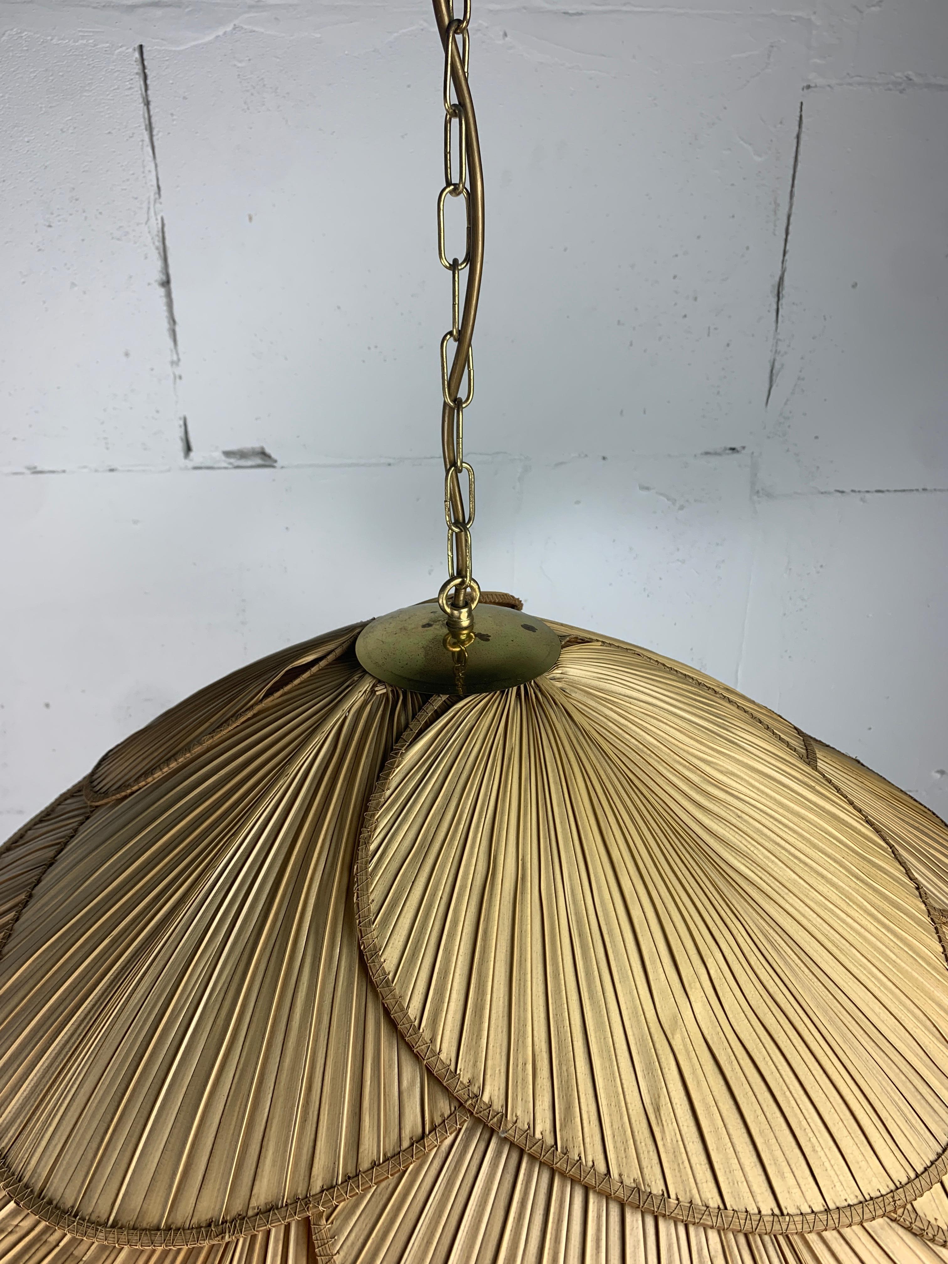 Gran lámpara de techo colgante estilo ventilador Uchiwa, 1975 finales del siglo XX en venta