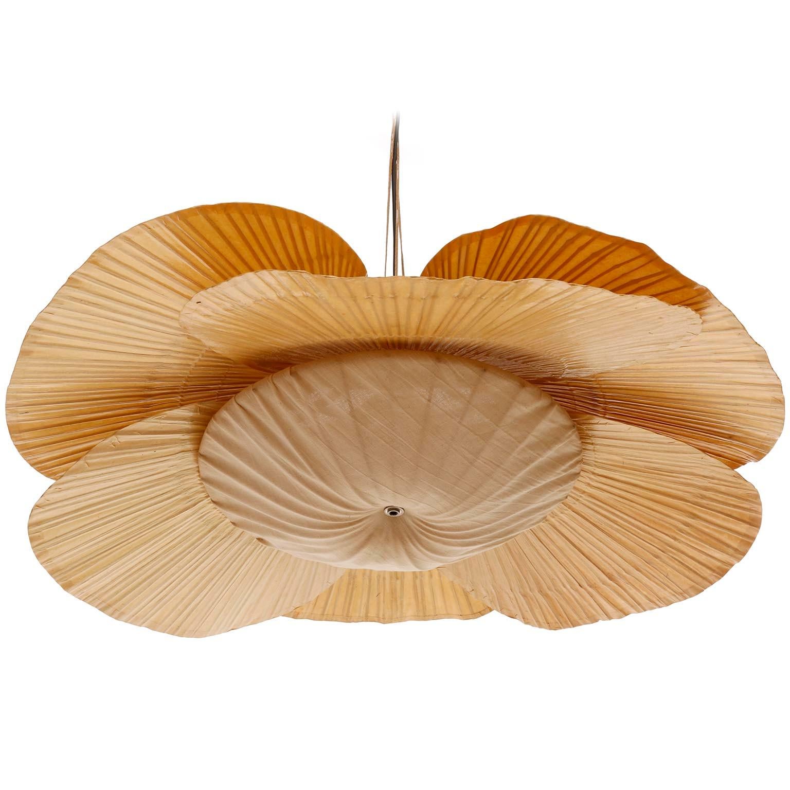 Mid-Century Modern Large ‘Uchiwa’ Pendant Light Chandelier, Ingo Maurer, Bamboo Paper, 1970s