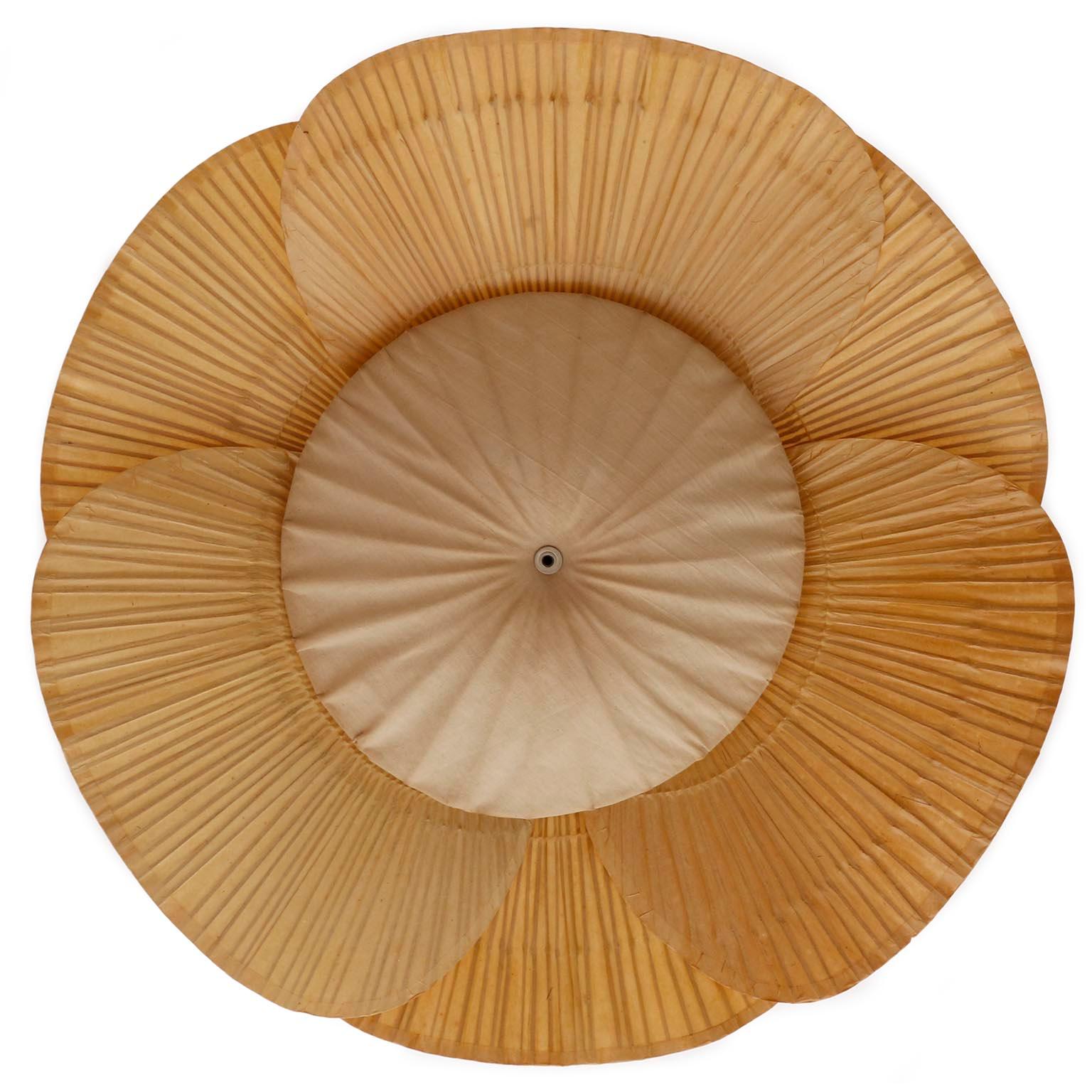 Large ‘Uchiwa’ Pendant Light Chandelier, Ingo Maurer, Bamboo Paper, 1970s In Excellent Condition In Hausmannstätten, AT