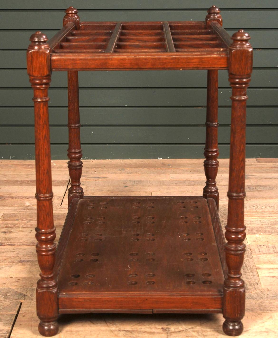 XIXe siècle Grand Stand pour Umbrella, Circa 1890 en vente