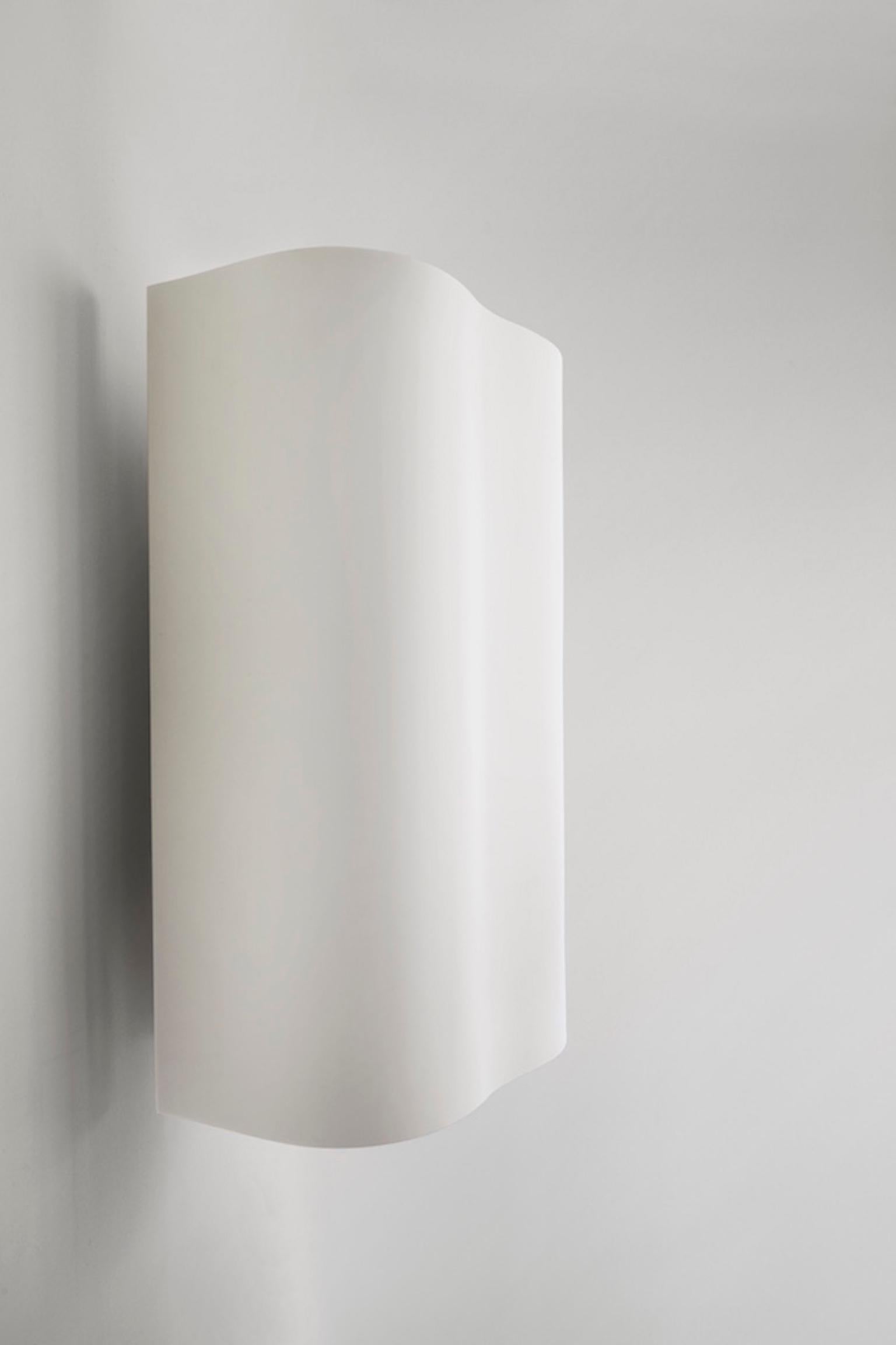 Modern Large Undulating Sculptural Wall Sconce in White Corian For Sale