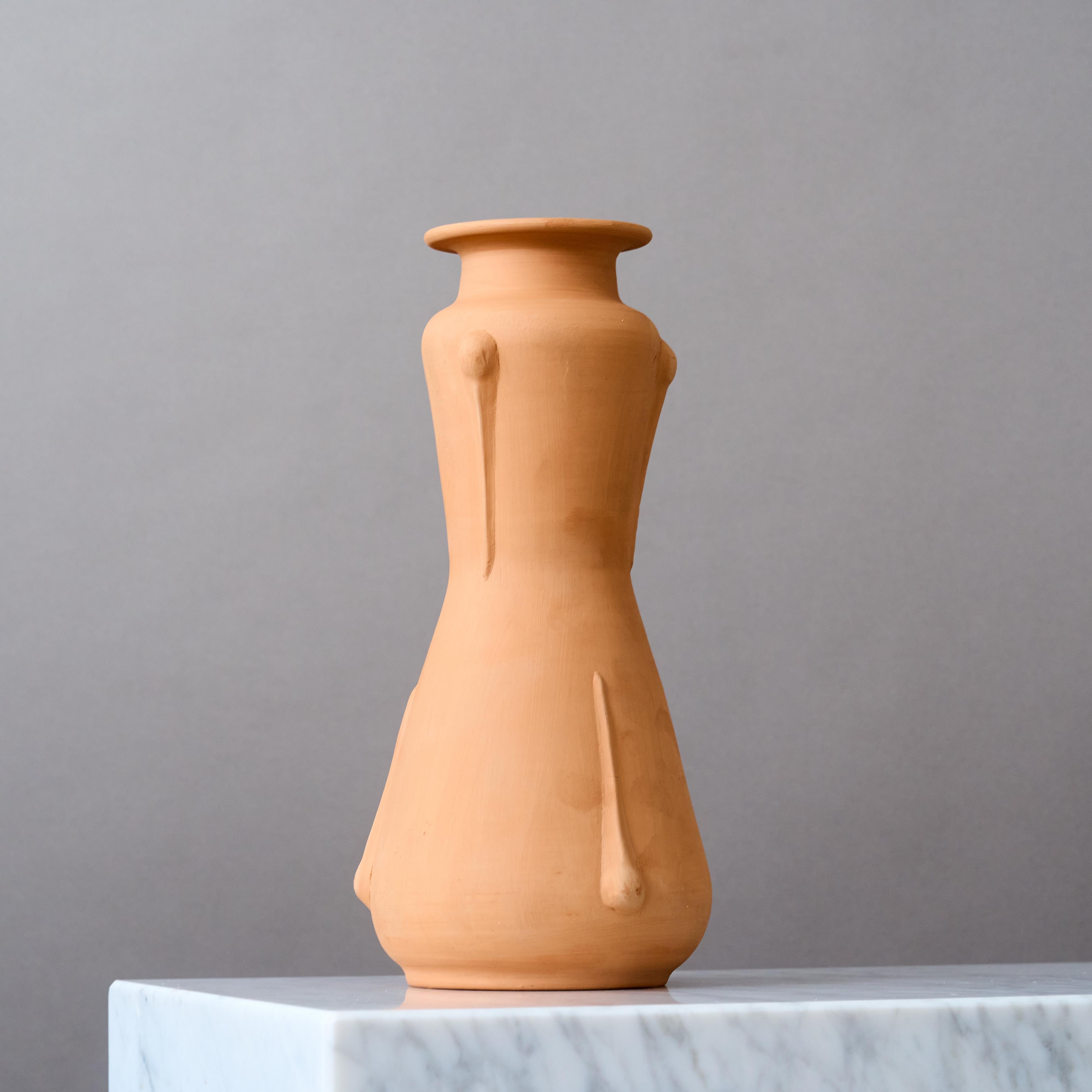 Large Unglazed Art Deco Ceramic Vase by Ewald Dahlskog, Bo Fajans, Sweden, 1930s In Good Condition For Sale In Malmö, SE