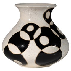 Vaso grande in ceramica beige e nera non identificato - J656