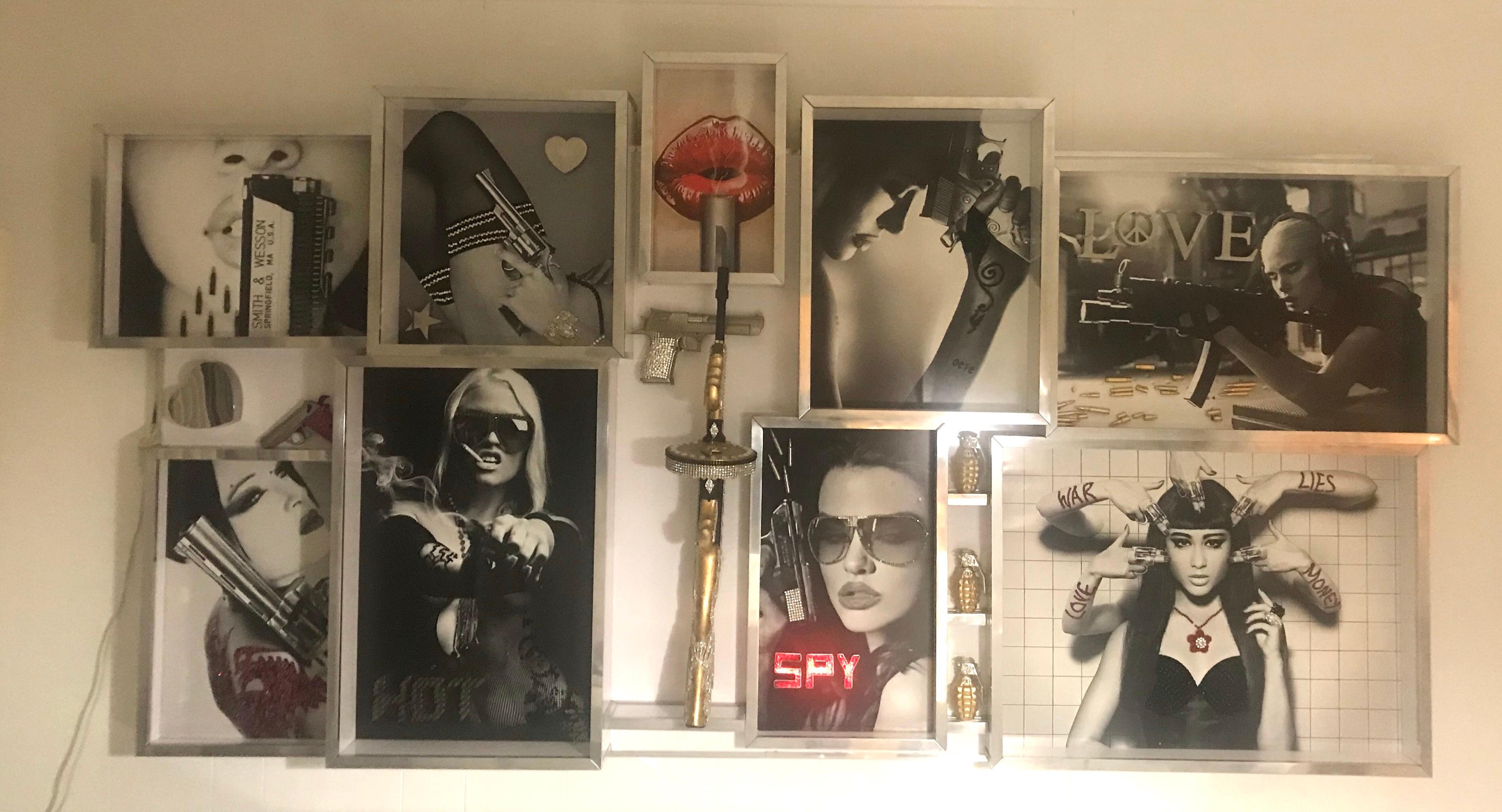 Moderno Grande scultura da parete Pop Art Basel, unica nel suo genere, a tecnica mista in vendita