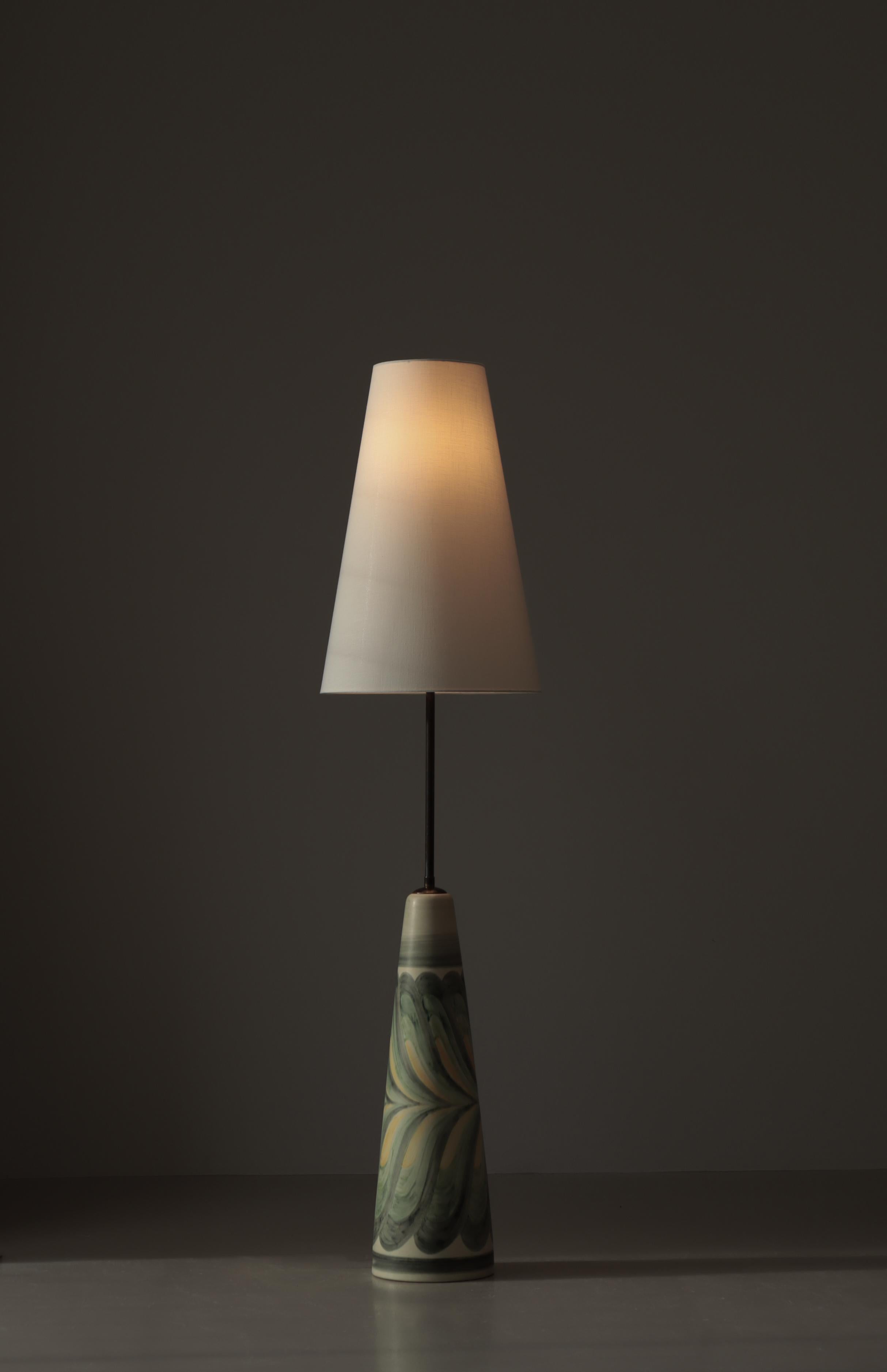 Large Unique Ceramic Floor Lamp by Rigmor Nielsen, Søholm, 1960s, Danish Modern In Good Condition For Sale In Odense, DK