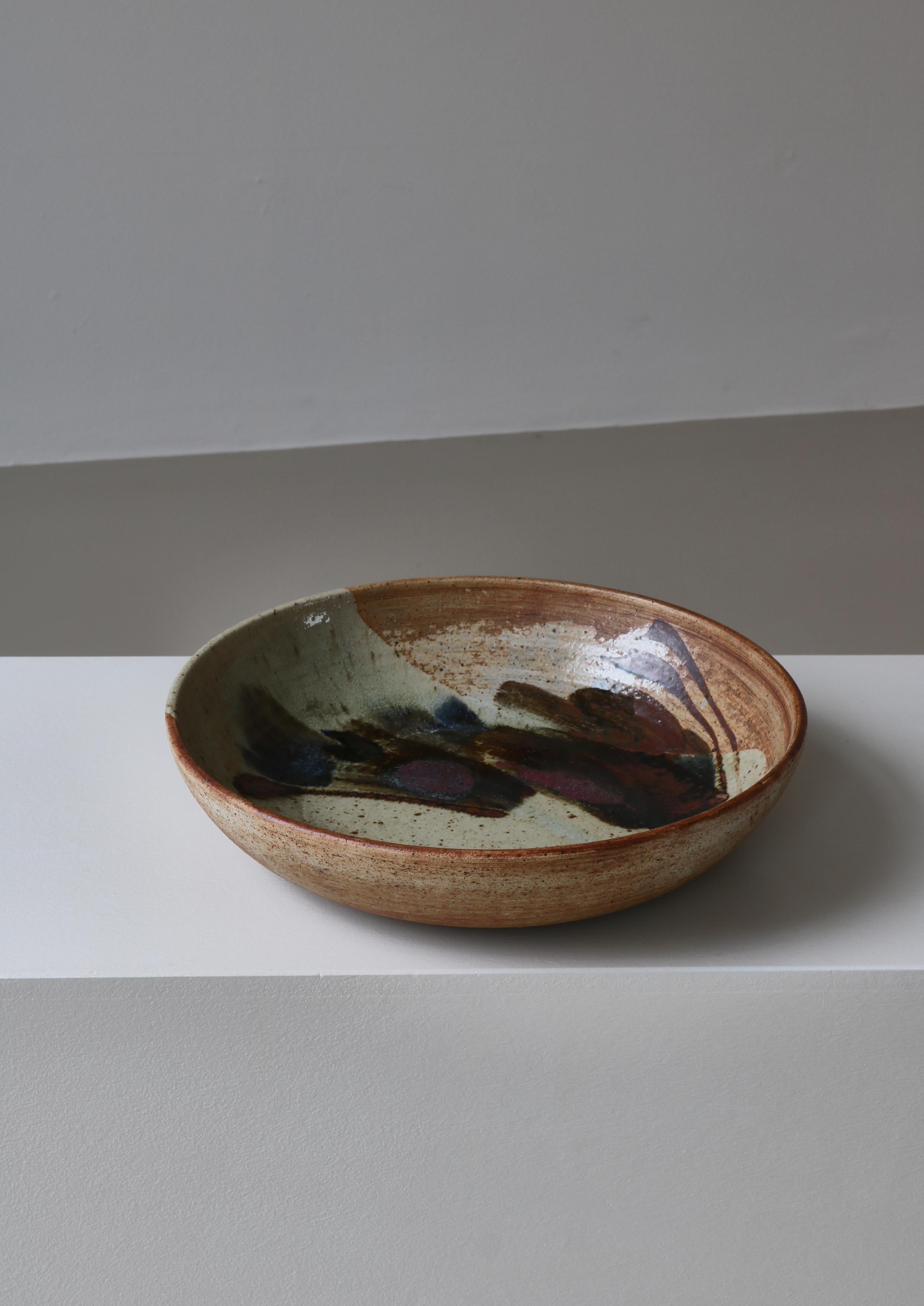 Large Unique Stoneware Bowl by Conny Walther, Danish Modern, 1960s In Good Condition For Sale In Odense, DK