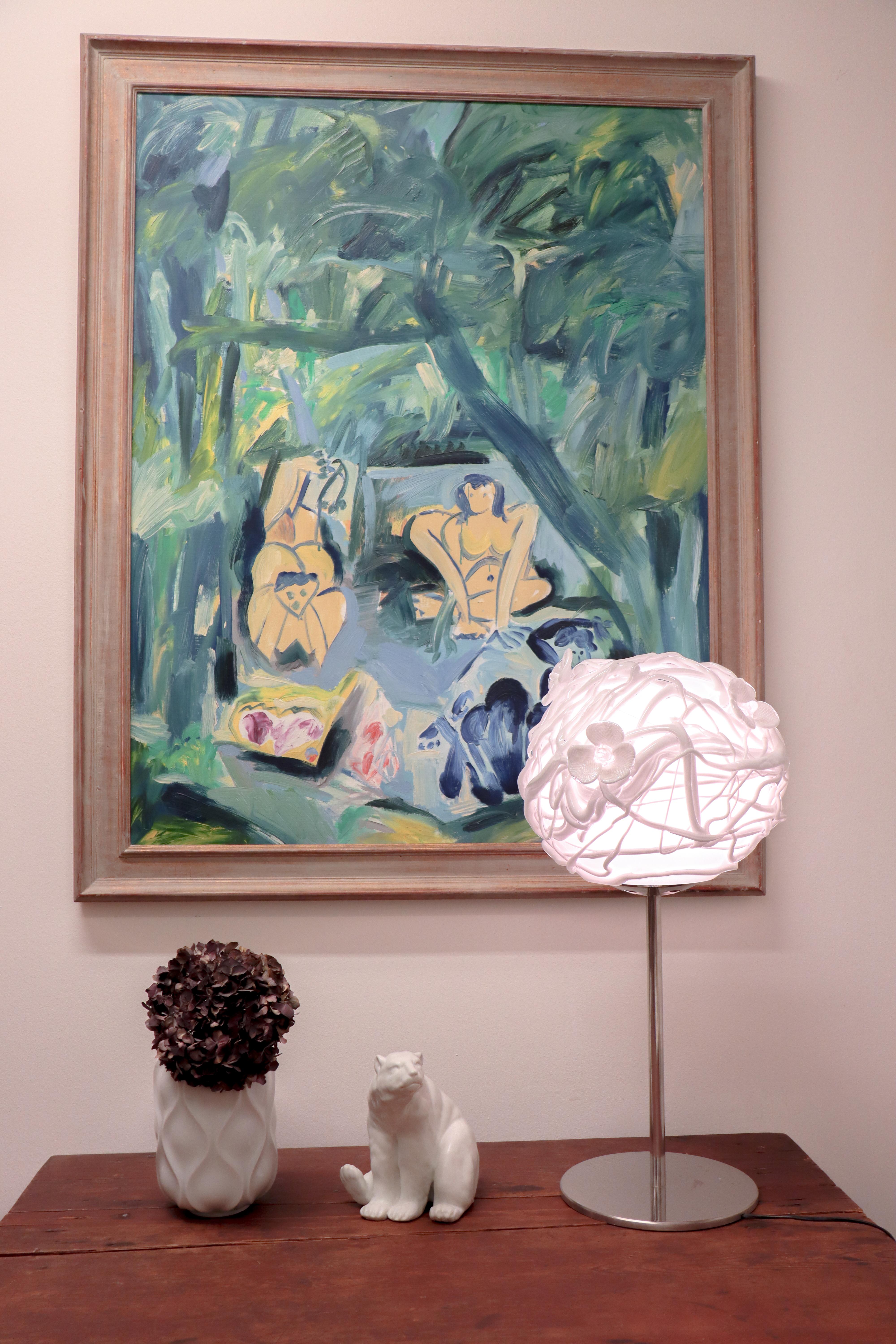 Grande lampe de table unique blanche - Verre d'art avec fleurs - Eva Darpö en vente 9