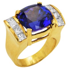 Retro Large Unisex Cushion Tanzanite Diamond 18K Yellow Gold Statement Ring