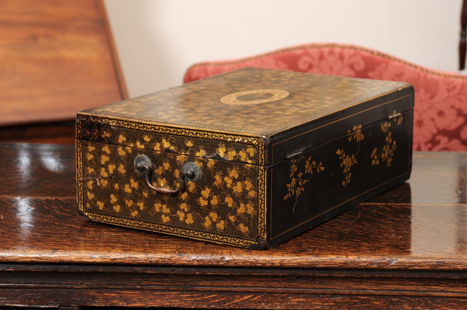 Large & Unusual 19th Century Chinese Export Gilt & Black Lacquered Work Box 10