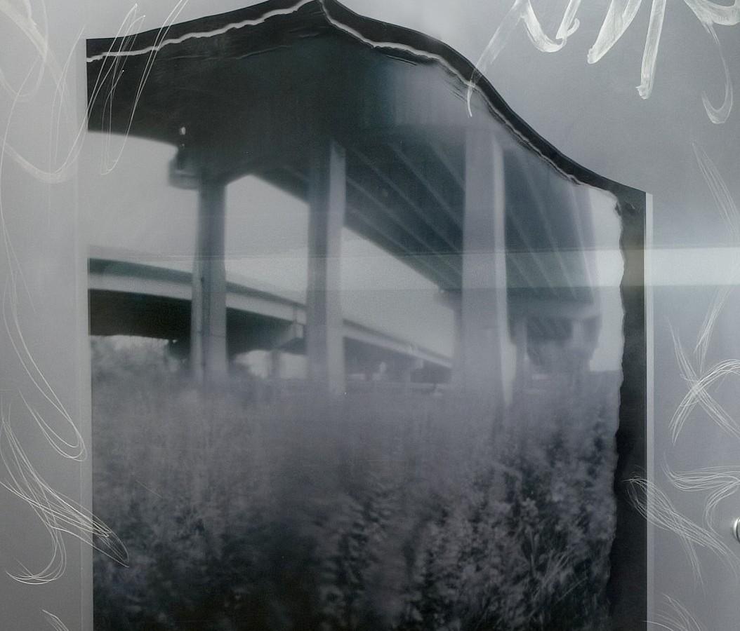 Große urbane Kunstskulptur mit  Foto Transparenz und Lucite „Diptychon 1“ (21. Jahrhundert und zeitgenössisch) im Angebot