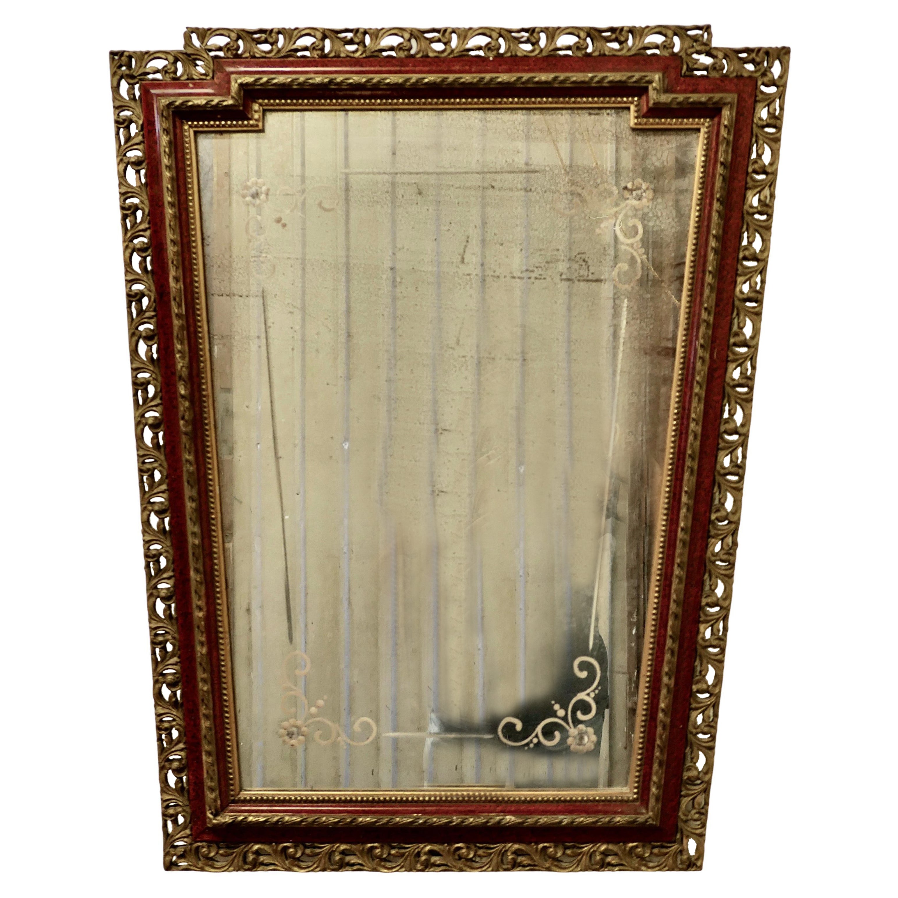 Gran Espejo de Pared Veneciano en Forma de V de Estilo Art Deco Oriental en venta