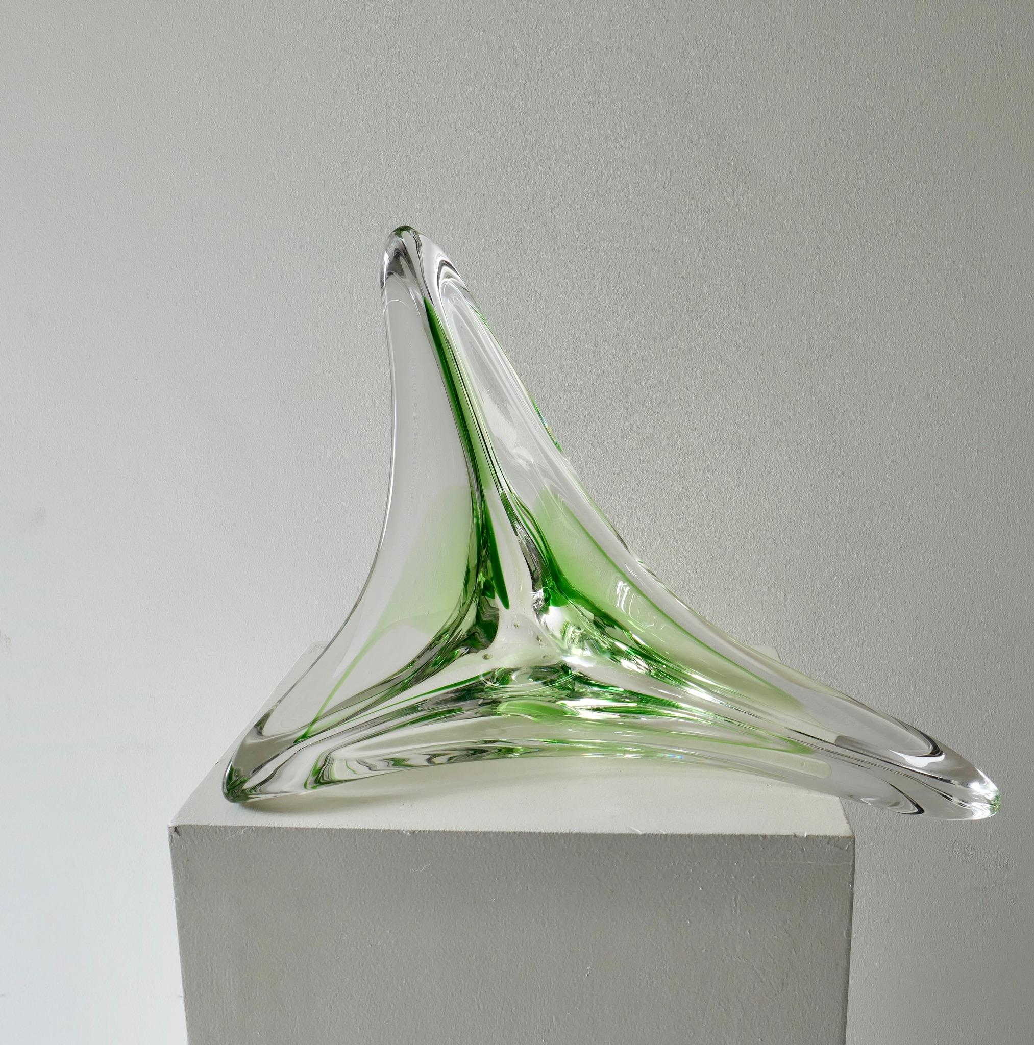 Large Val Saint Lambert Art Glass Green Centerpiece or Vide-Poche, 1950s In Good Condition In London, GB