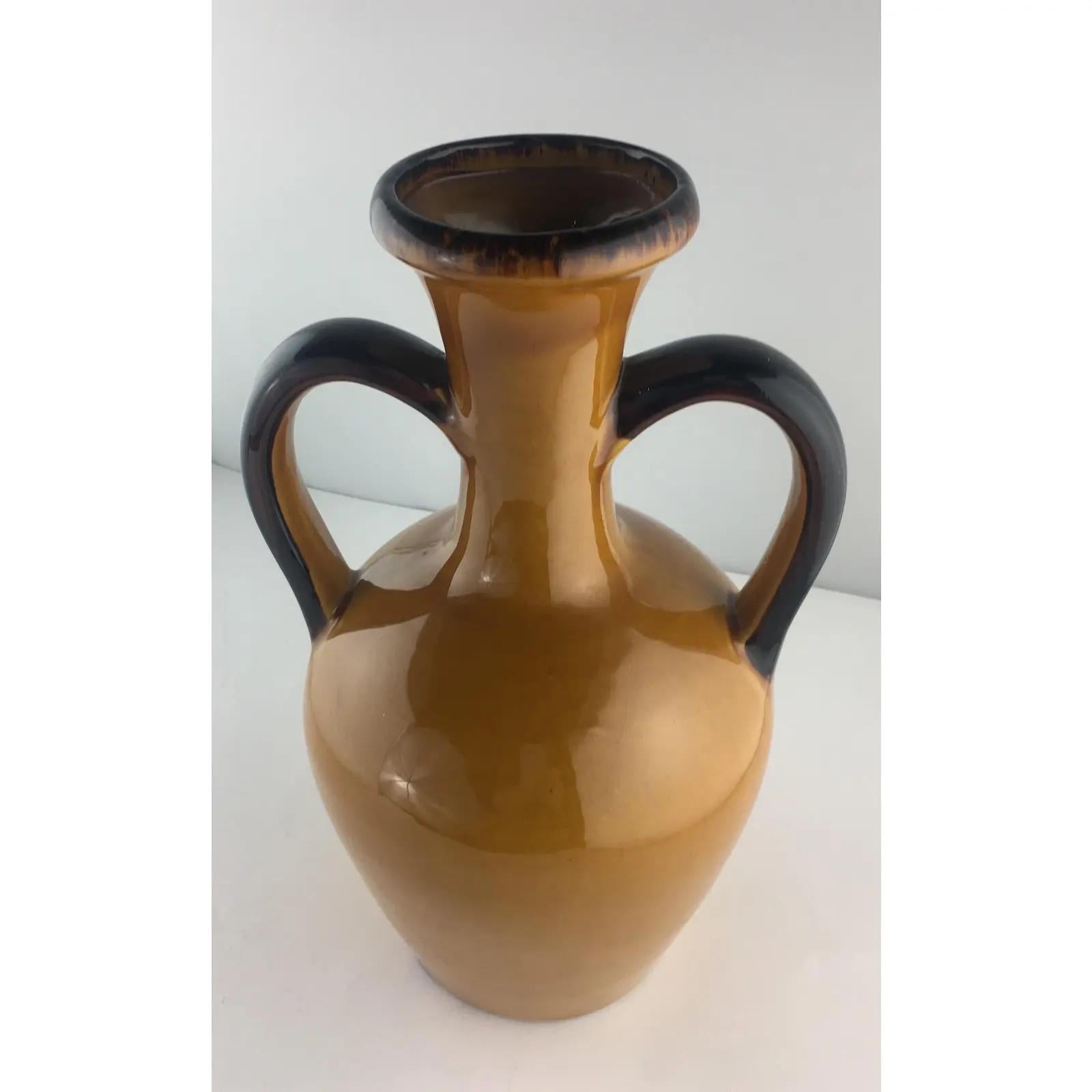 A fine 1960's French ceramic handled vase from Vallauris. 

Rare model with a beautiful quality work by Poet Laval Lézignan inspired by Greek amphora vases.

This is a perfect example of hand-crafted and glazed pottery from the French Riviera