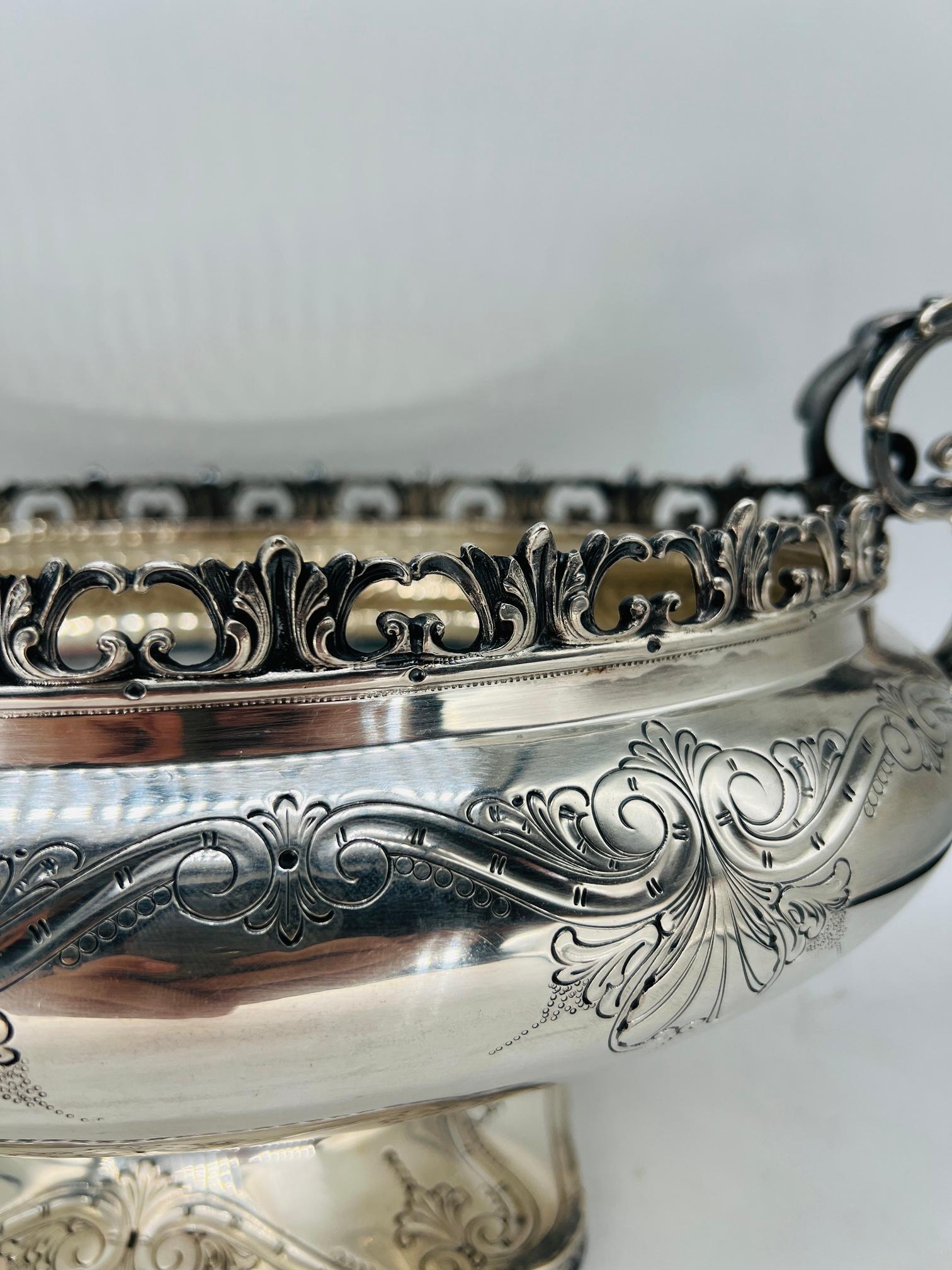 Large Valle' & Gandini 800 Sterling Silver Italian Rococo Centerpiece For Sale 8
