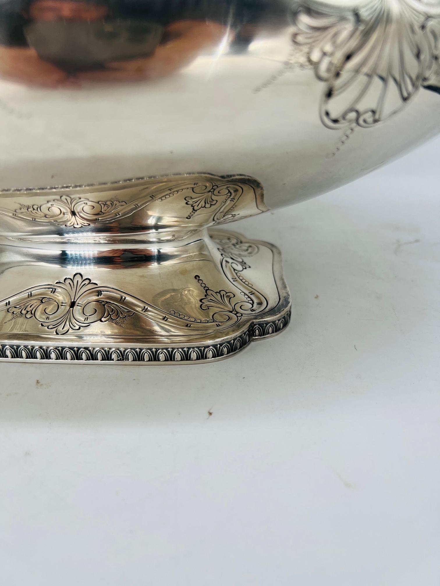 Large Valle' & Gandini 800 Sterling Silver Italian Rococo Centerpiece For Sale 10
