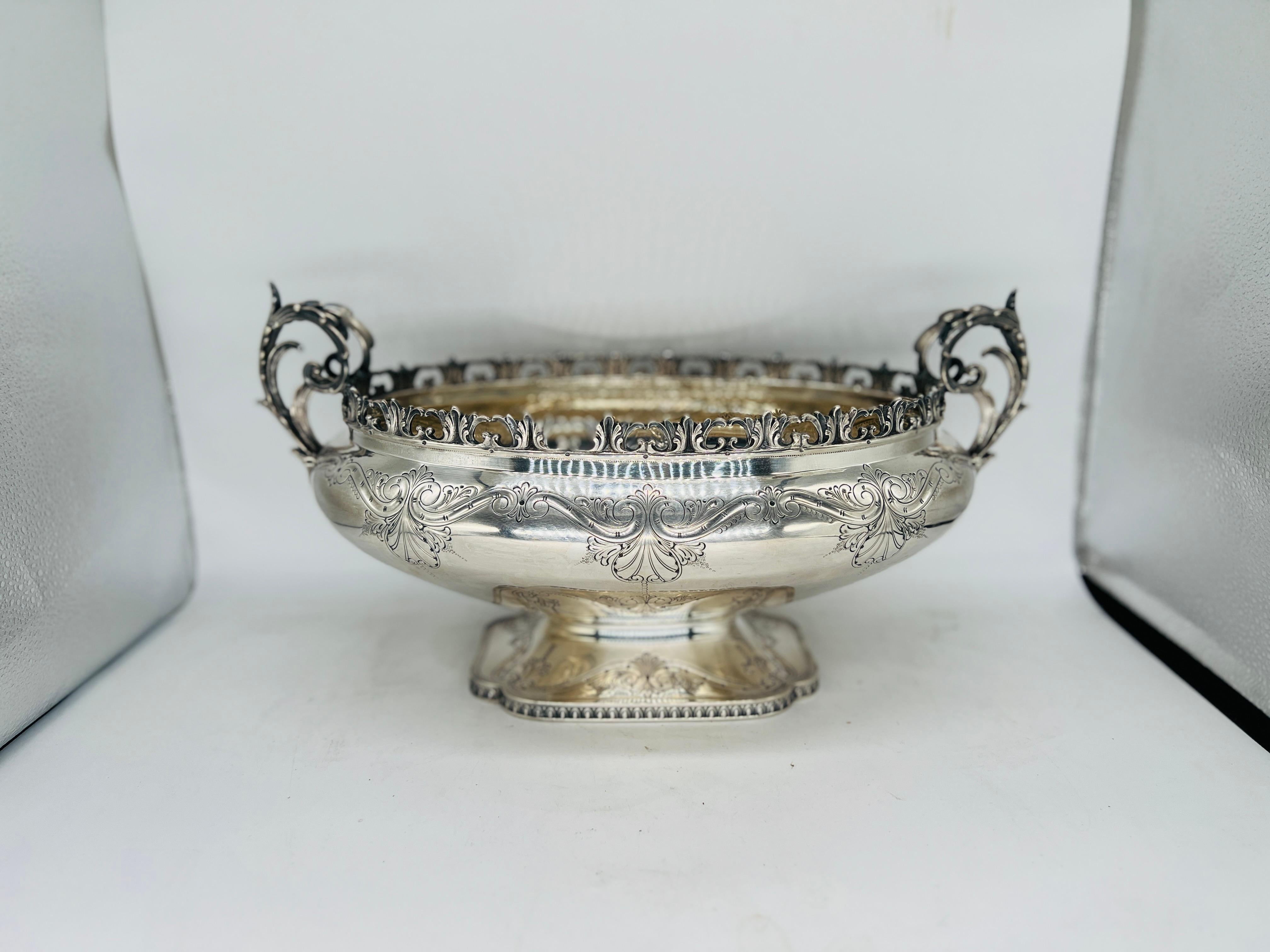 20th Century Large Valle' & Gandini 800 Sterling Silver Italian Rococo Centerpiece For Sale