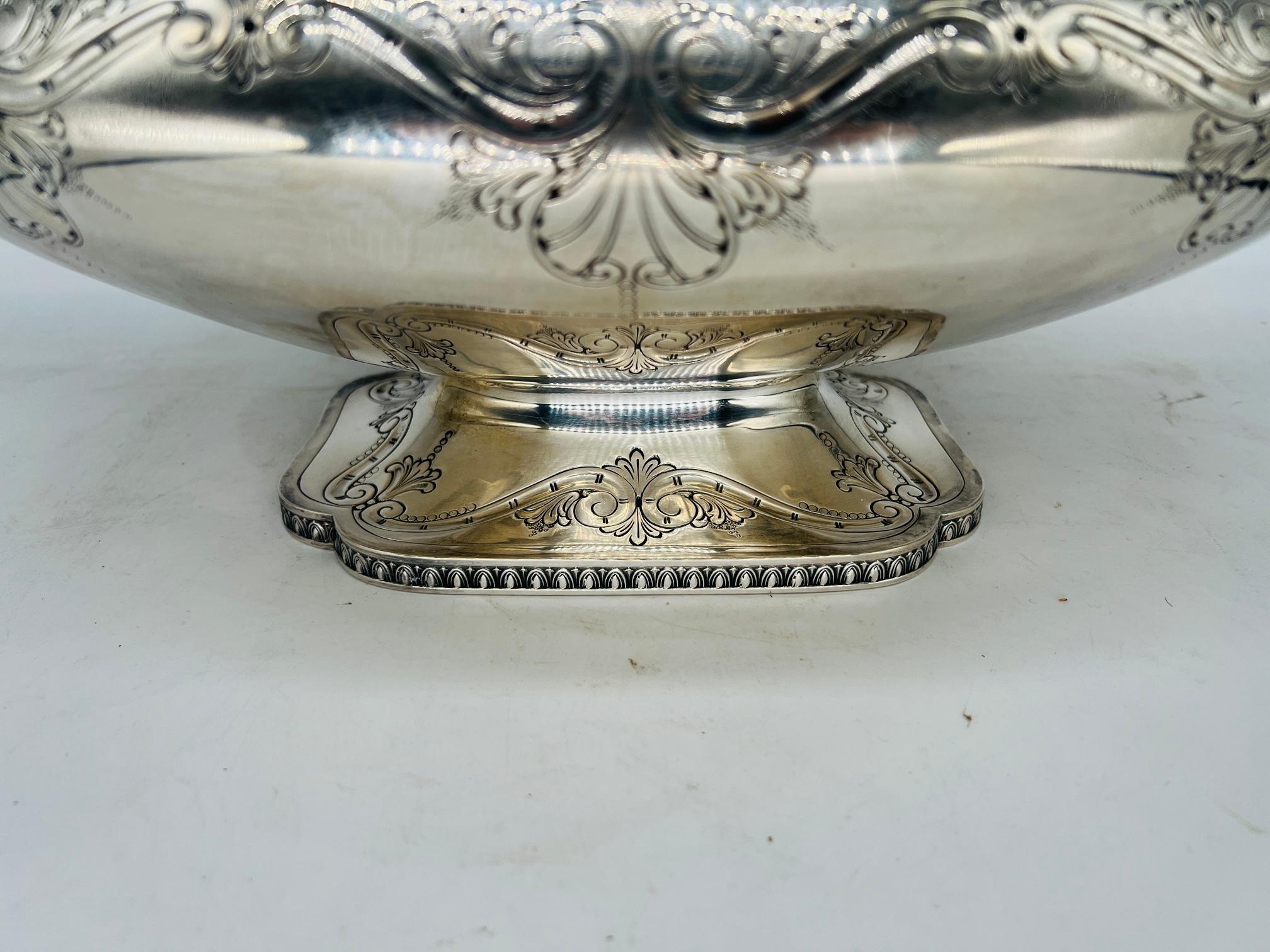 Large Valle' & Gandini 800 Sterling Silver Italian Rococo Centerpiece For Sale 1