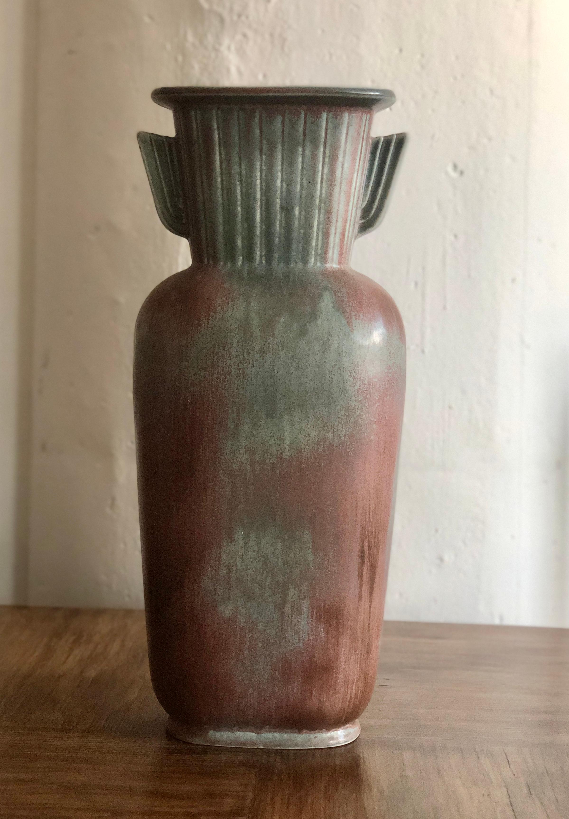 Large vase by Gunnar Nylund In Good Condition For Sale In Long Island City, NY