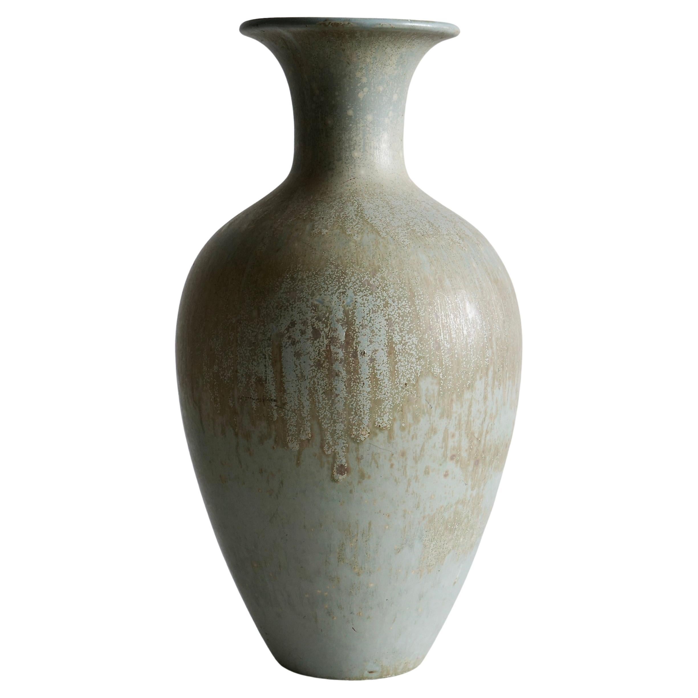 Large vase by GUNNAR NYLUND For Sale