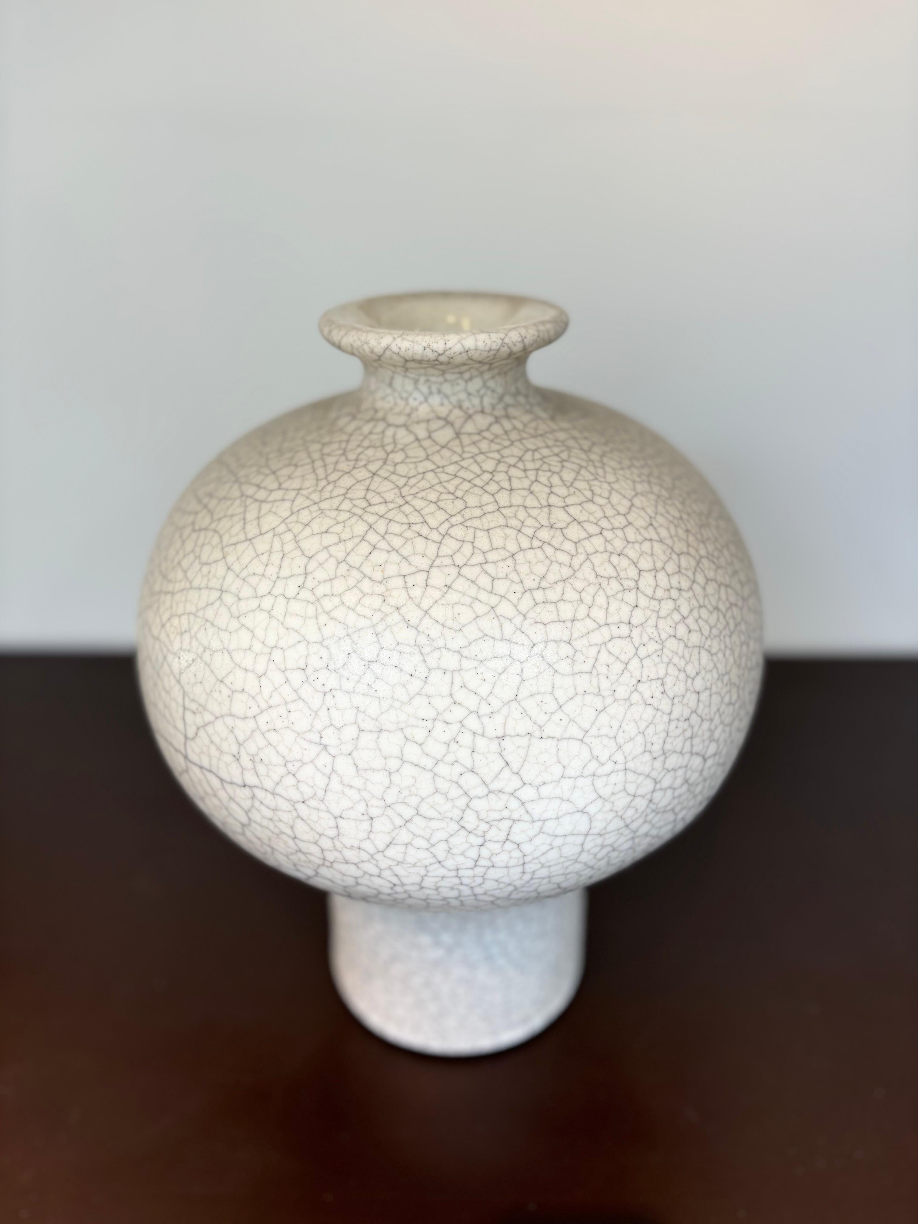 Art déco Large vase by Primavera