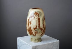 Large Vase by Vicke Lindstrand. Upsala-Ekeby, Sweden, 1943.