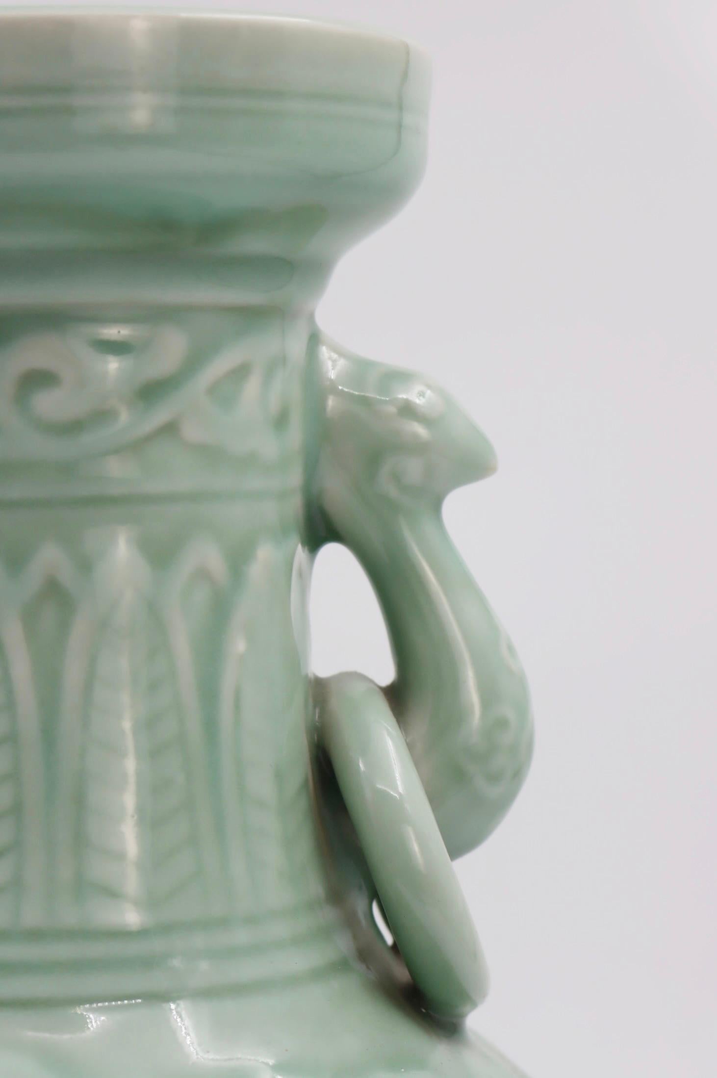 Große Vase aus China, 21. Jahrhundert (21. Jahrhundert und zeitgenössisch) im Angebot