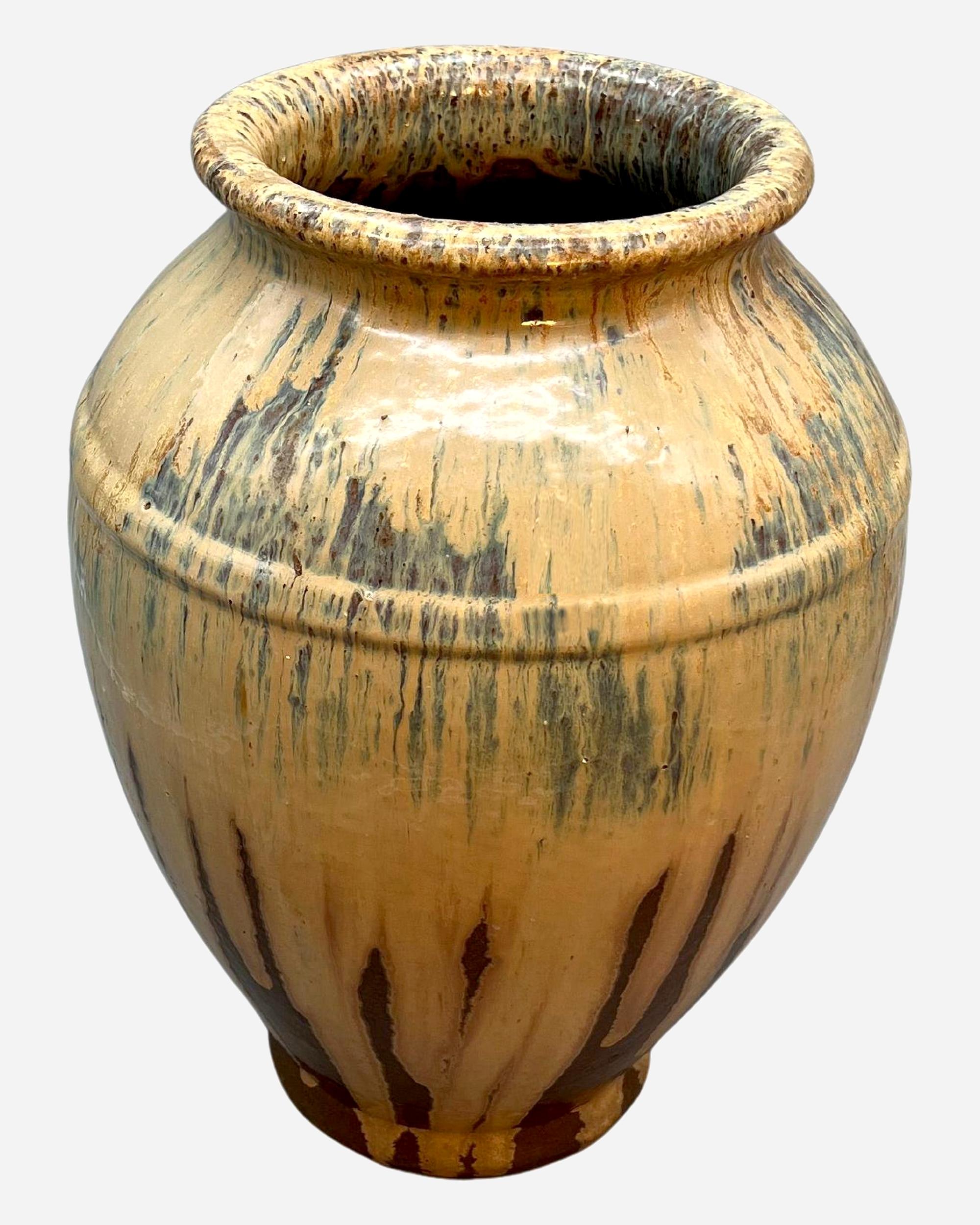 French Large vase in glazed stoneware Aubenas, France, circa 1930 / 1940 For Sale