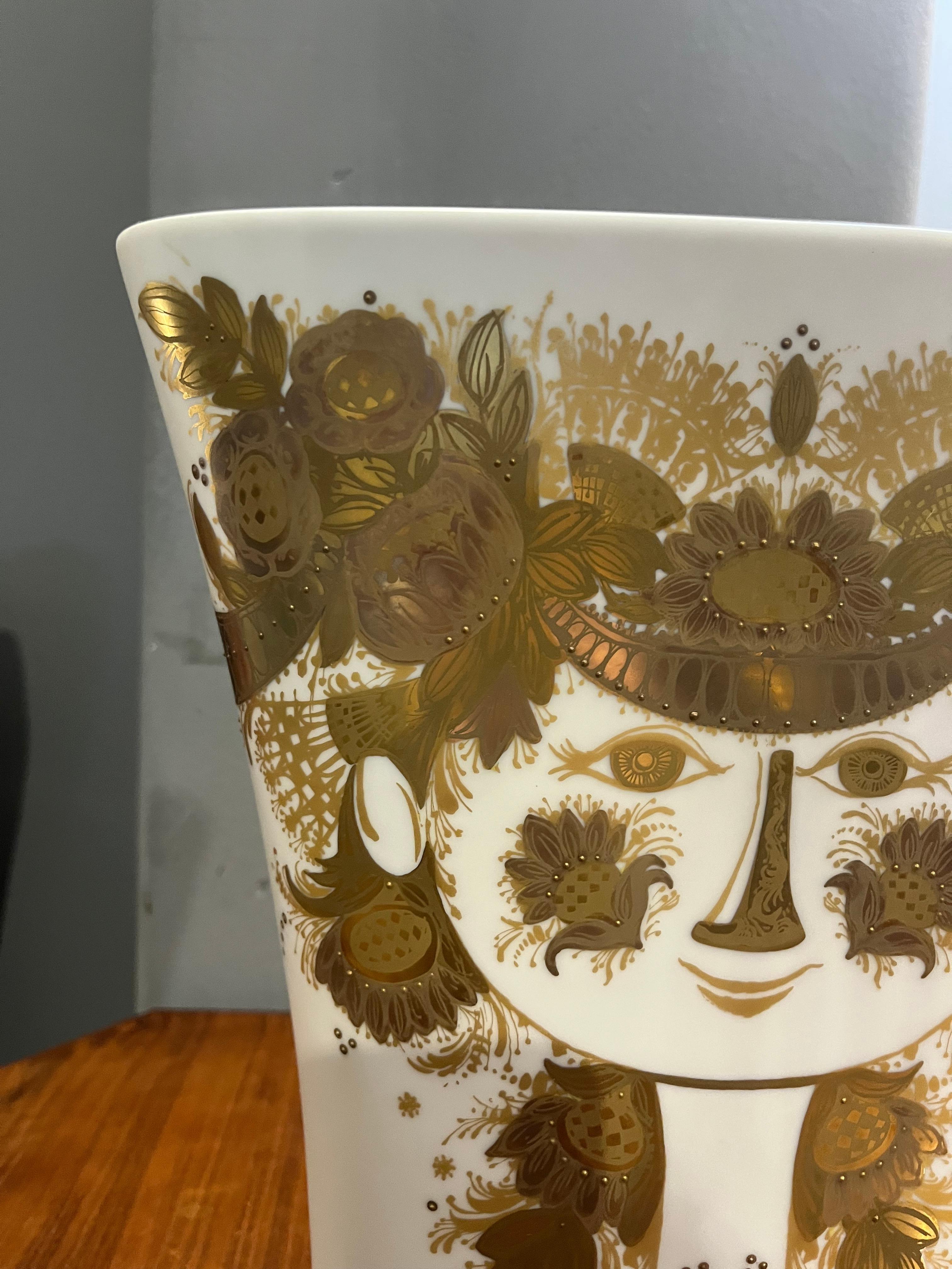 Mid-20th Century large vase Rosenthal Bjorn winblad studio line in vendita