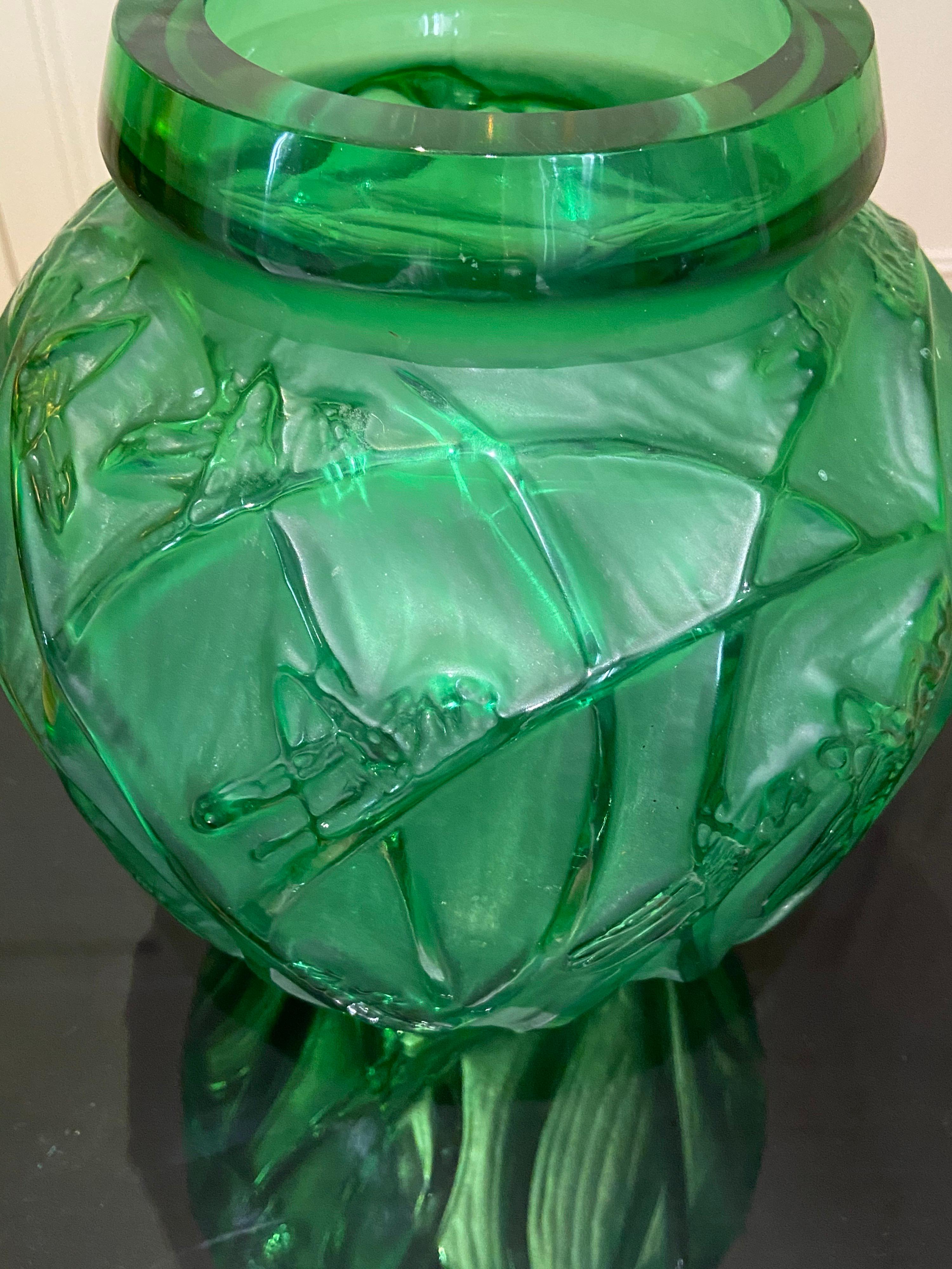 Large Vase “Sauterelles” R. Lalique In Good Condition In Sofia, BG