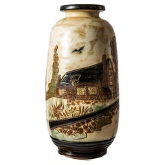 Large vase with a Flemish house Height 59 cm