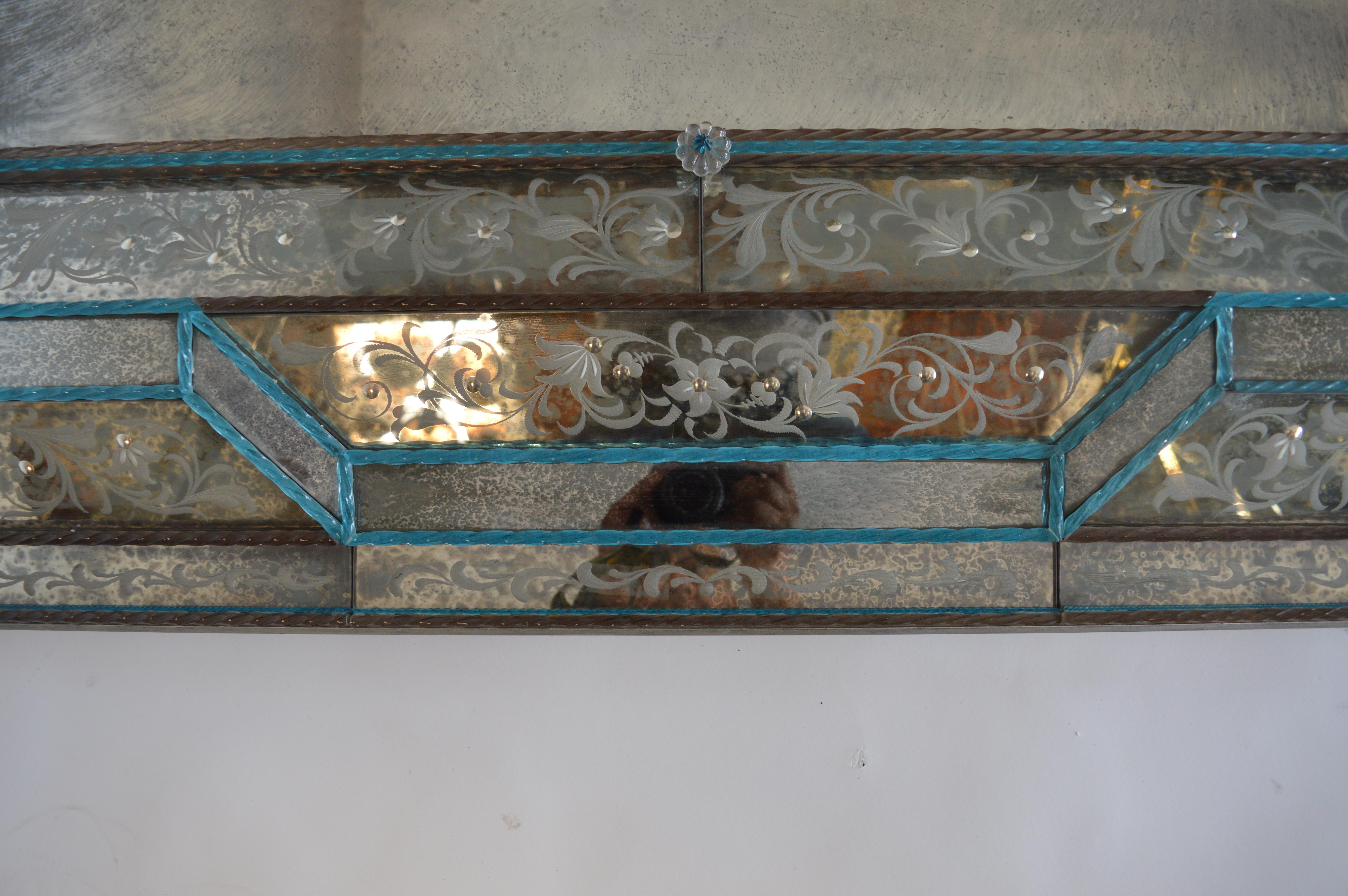 Large Venetian 1920's Murano Antique Mirror with Blue Glass Details 5